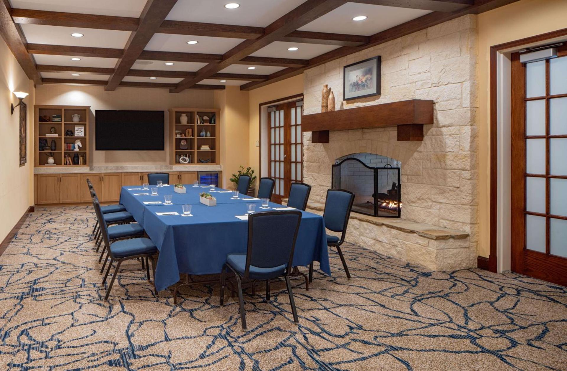 Hilton San Antonio Hill Country photo 95