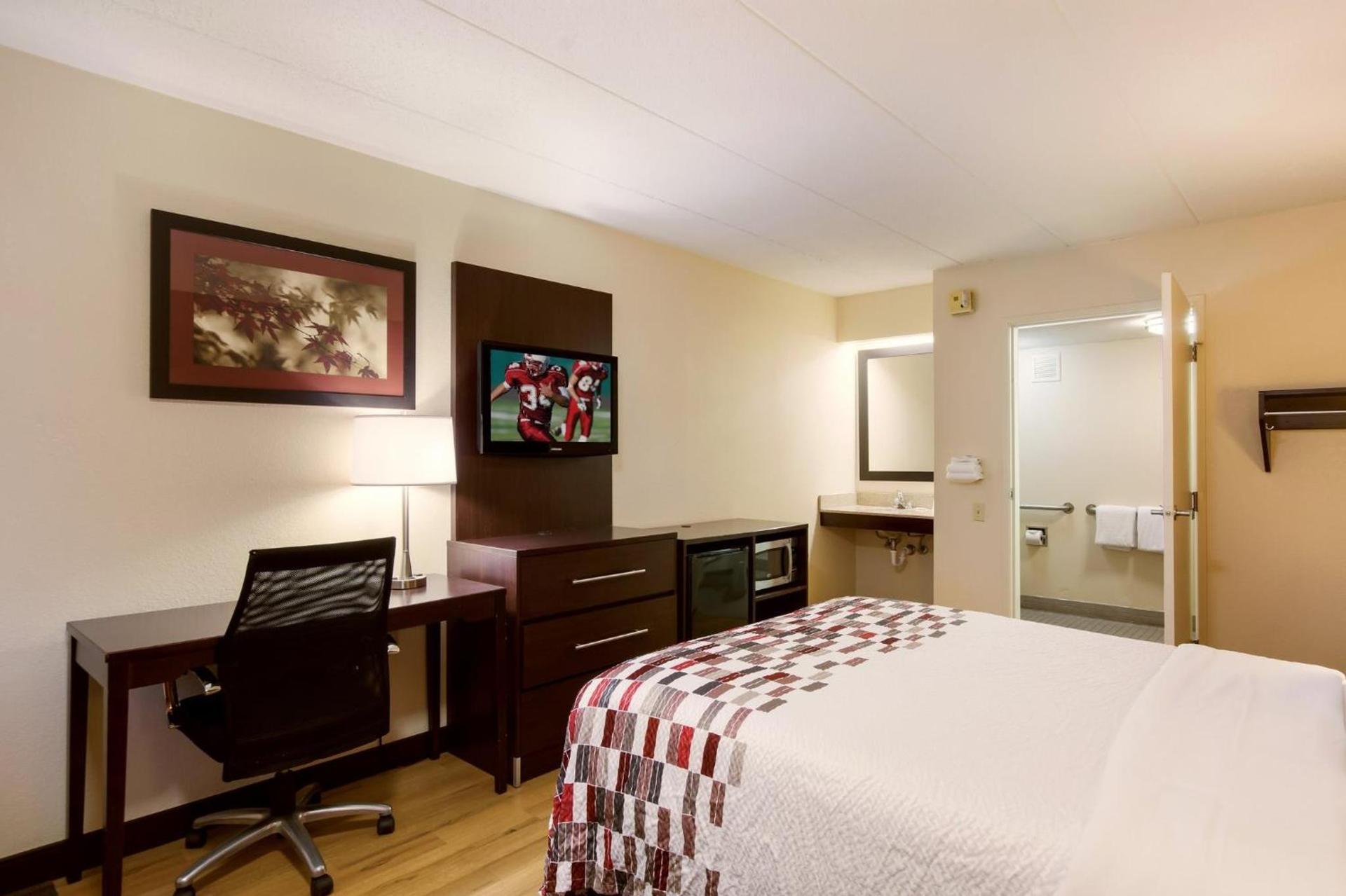Red Roof Inn Kalamazoo East – Expo Center photo 23