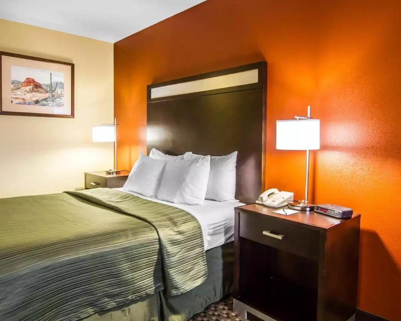 Quality Inn Holbrook near Petrified Forest photo 31