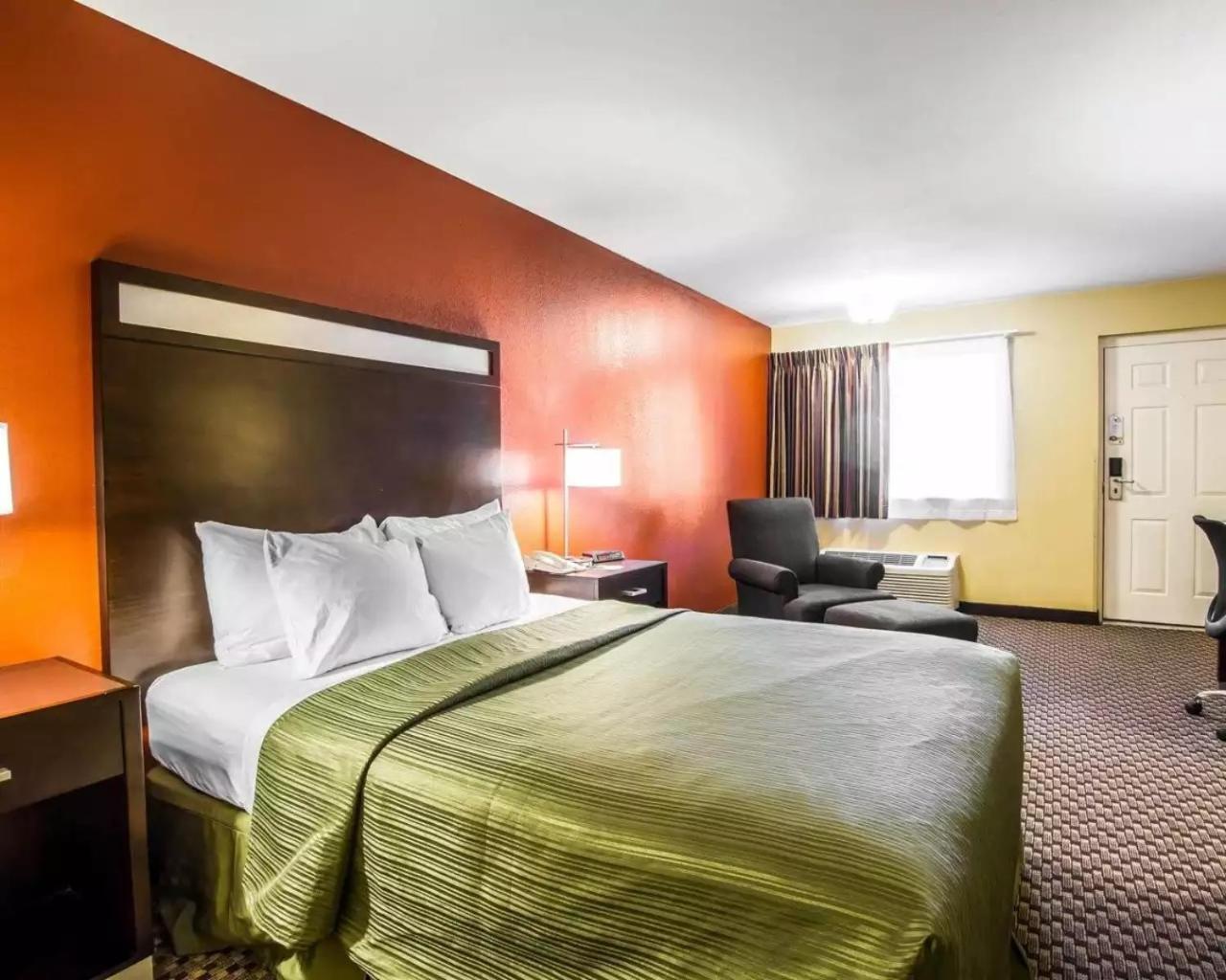 Quality Inn Holbrook near Petrified Forest photo 33