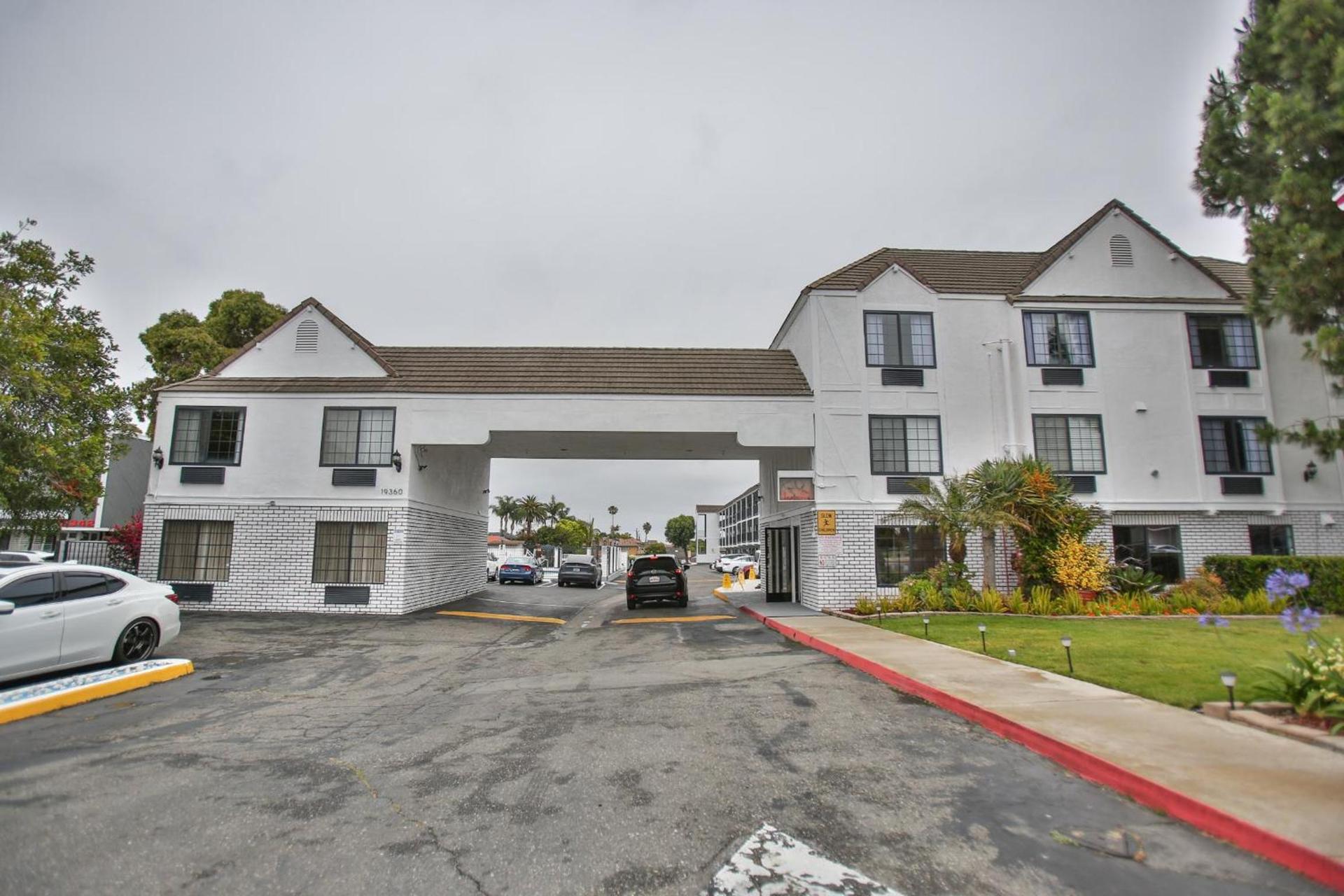 Best Western Surf City photo 4