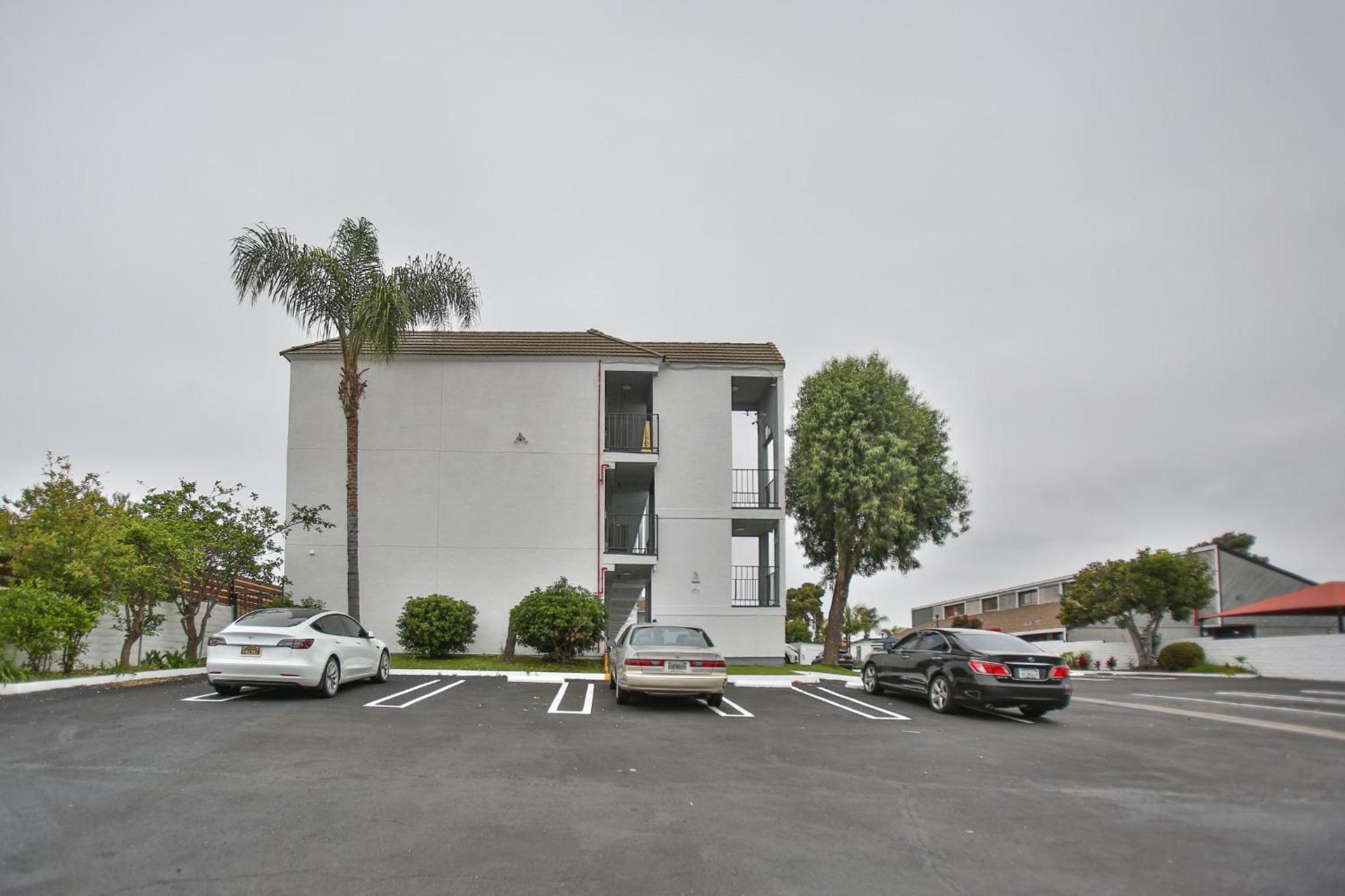 Best Western Surf City photo 28
