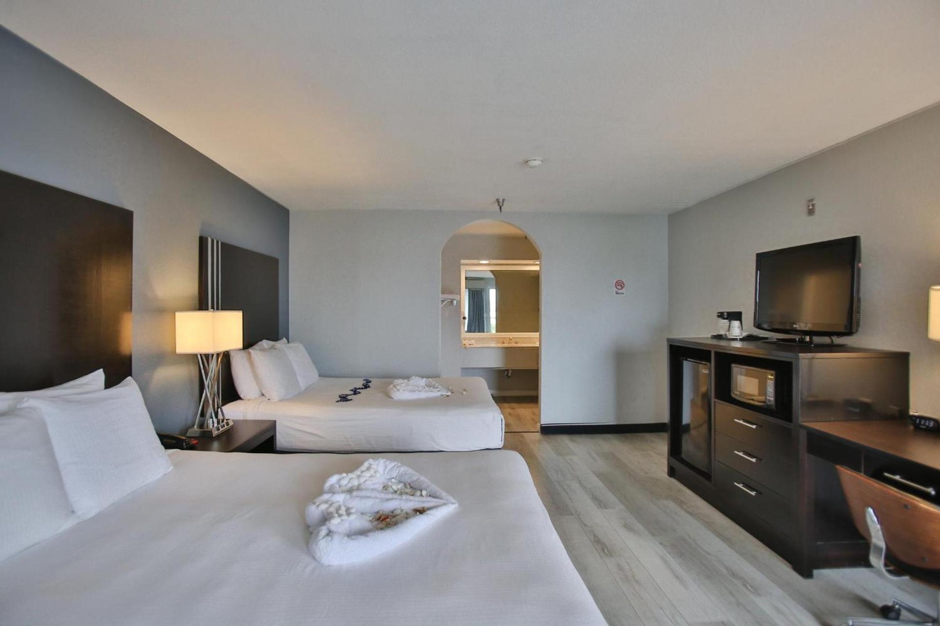 Best Western Surf City photo 15