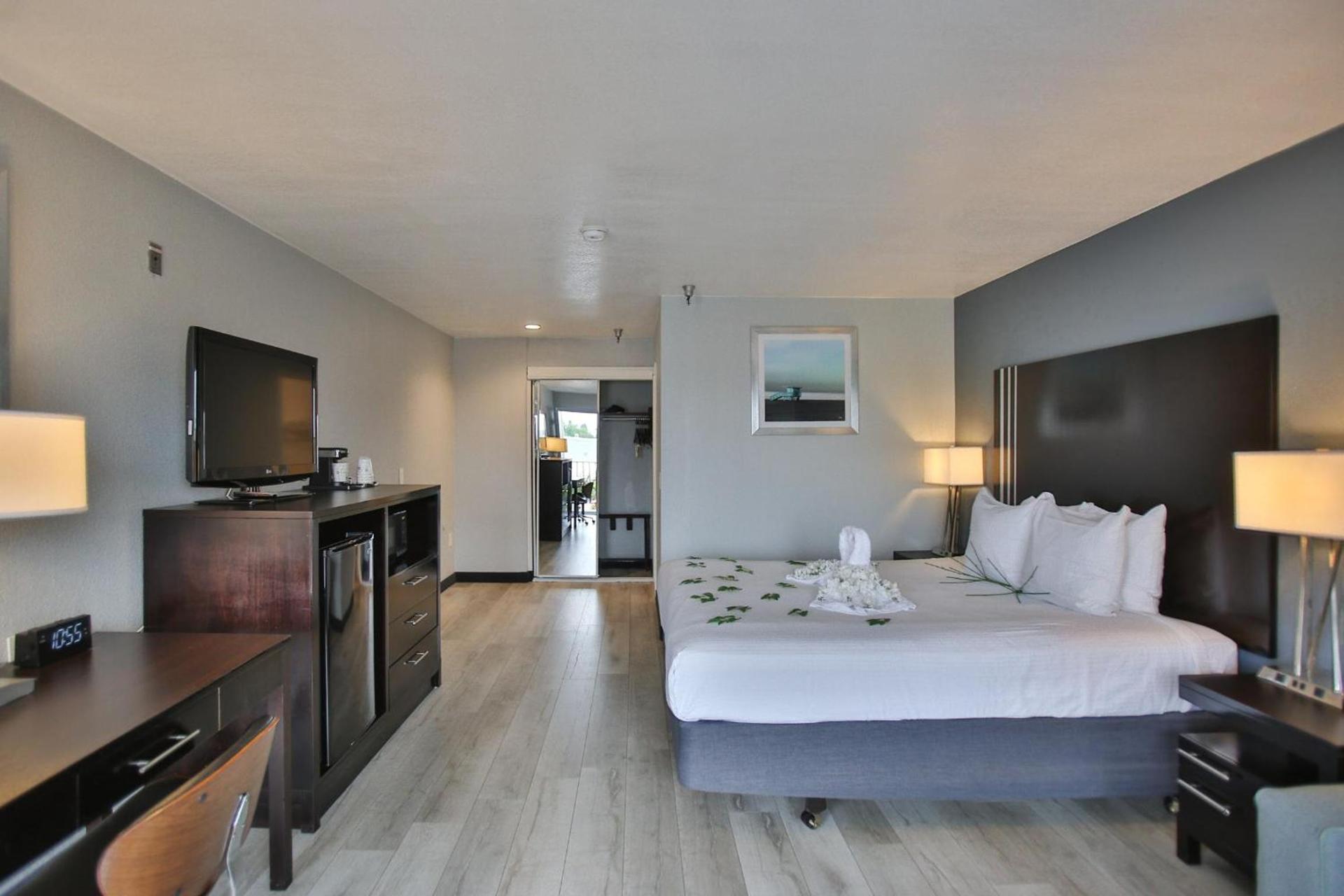 Best Western Surf City photo 6