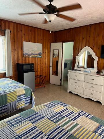 Seahorse Inn photo 39