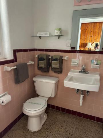 Seahorse Inn photo 45