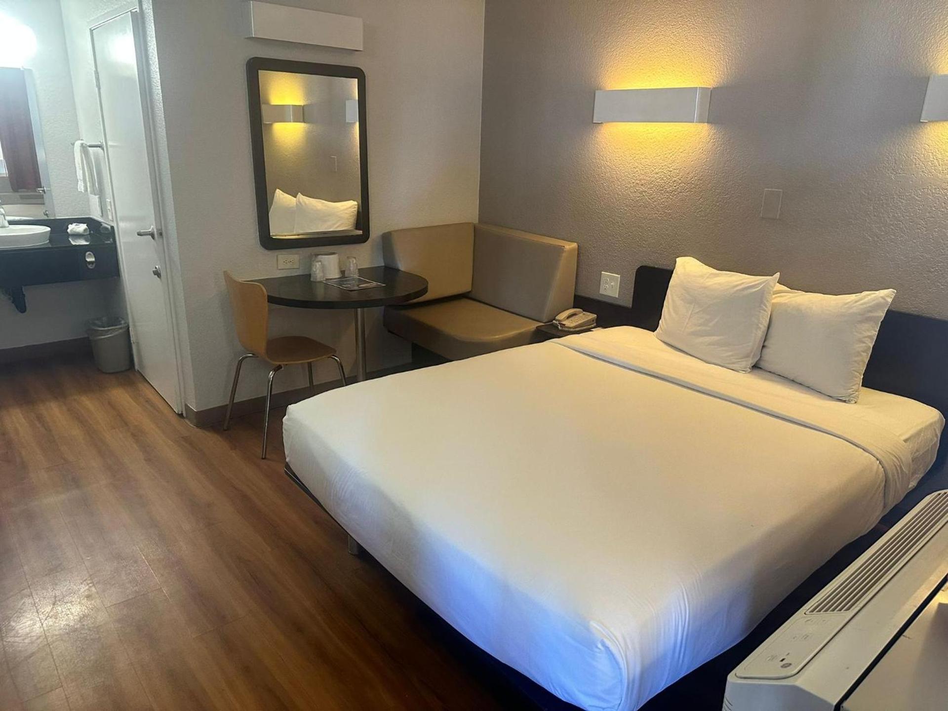 Motel 6-Ventura, CA - South photo 34