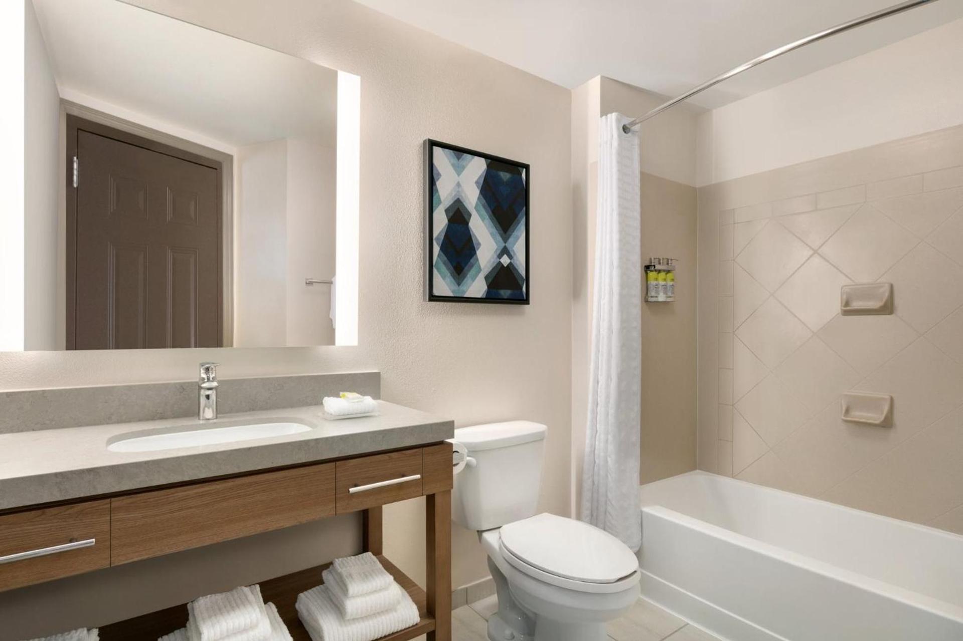 Candlewood Suites Columbus North - Worthington by IHG photo 5