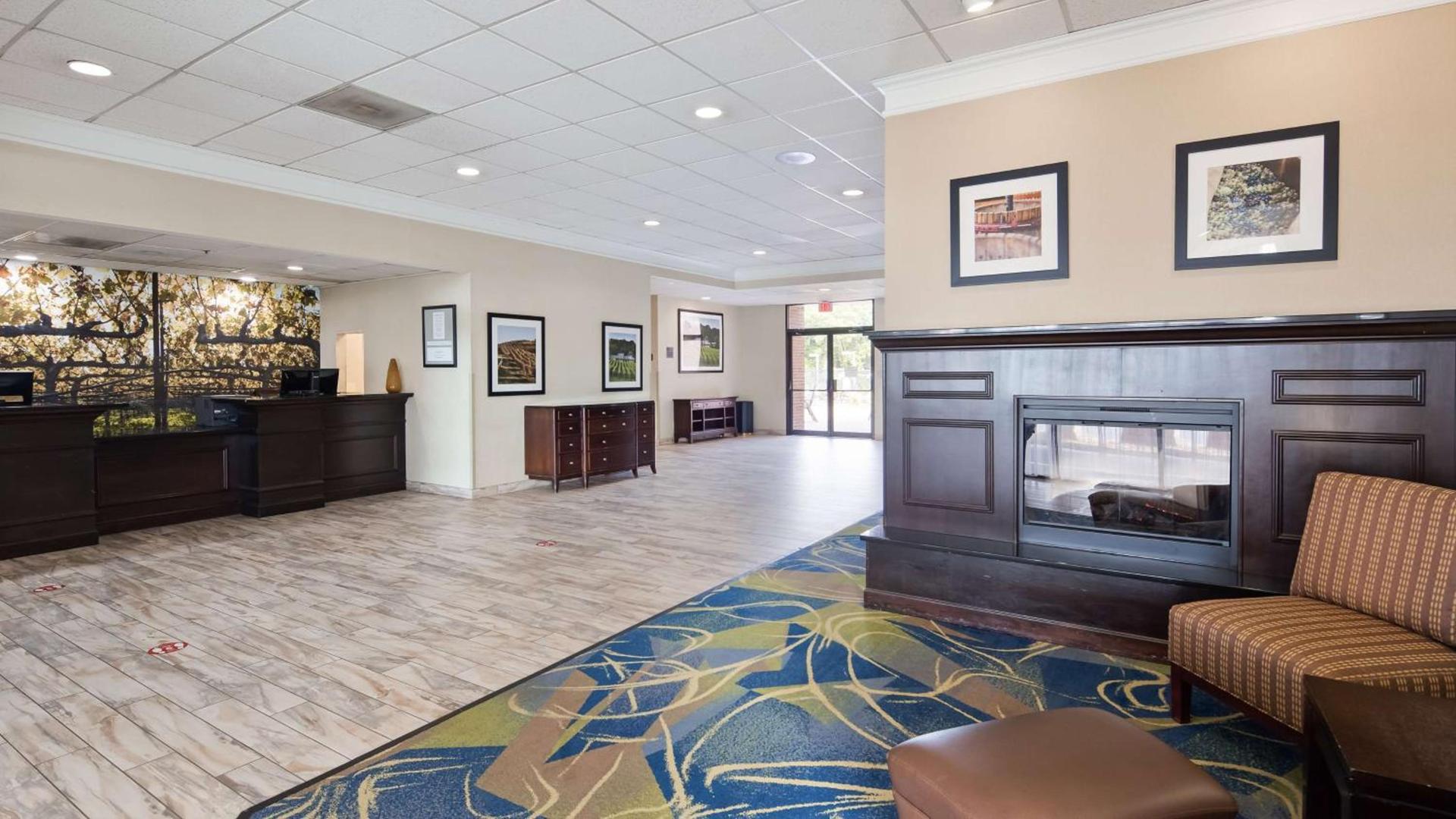 Best Western Leesburg photo 3