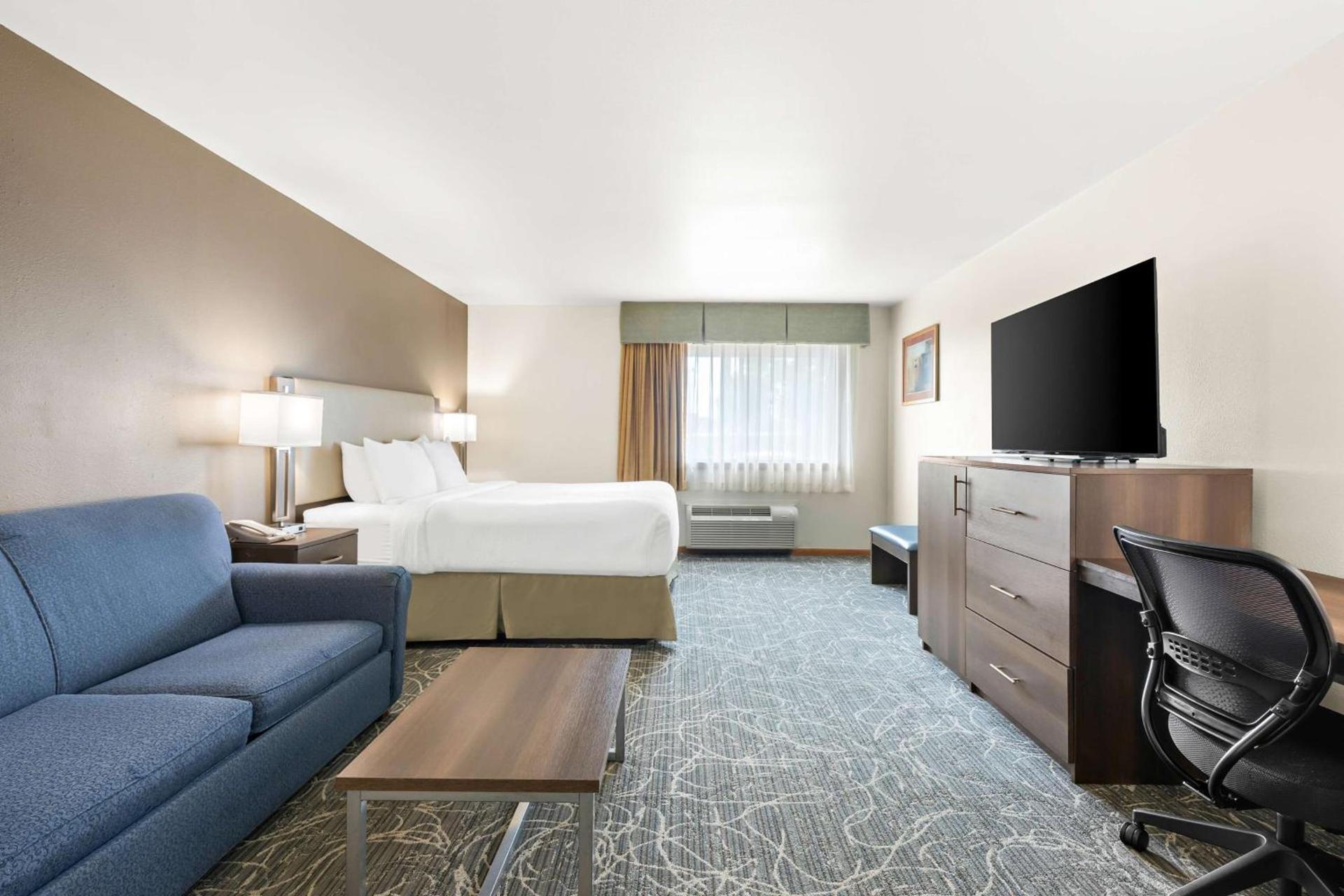 Best Western West Towne Suites photo 5