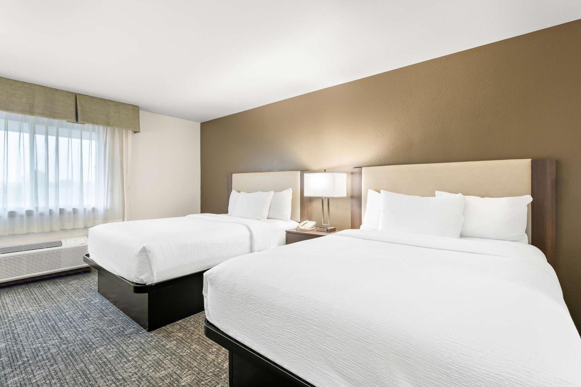 Best Western West Towne Suites photo 32