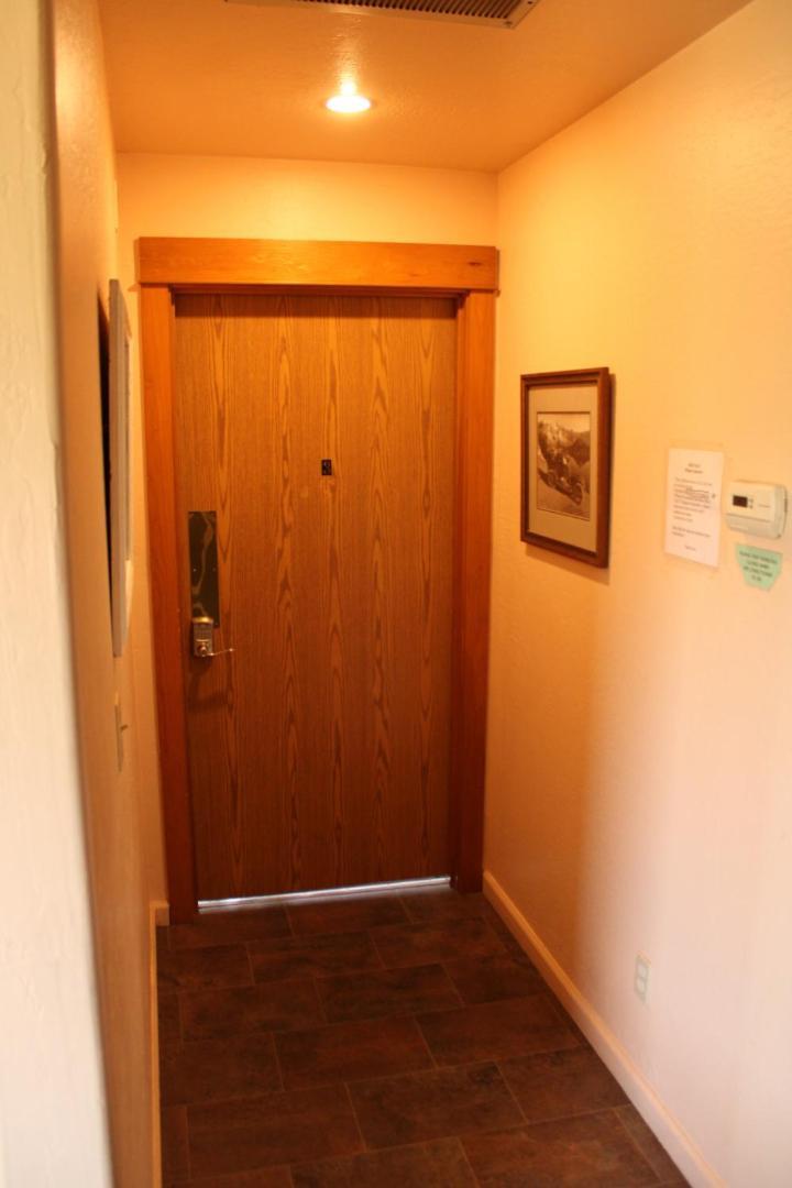 Ashland Commons Hostel photo 22