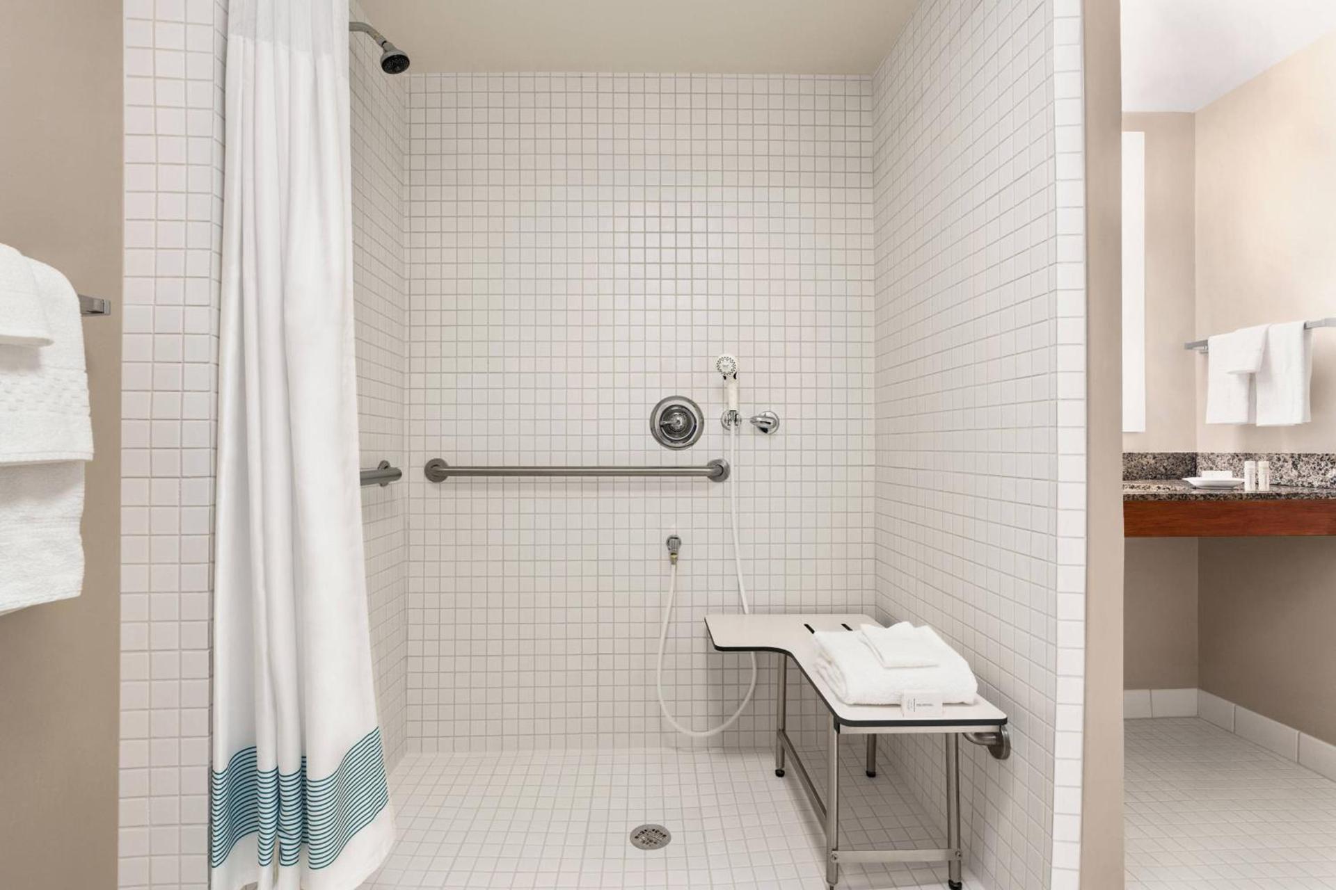 TownePlace Suites by Marriott Springfield photo 17
