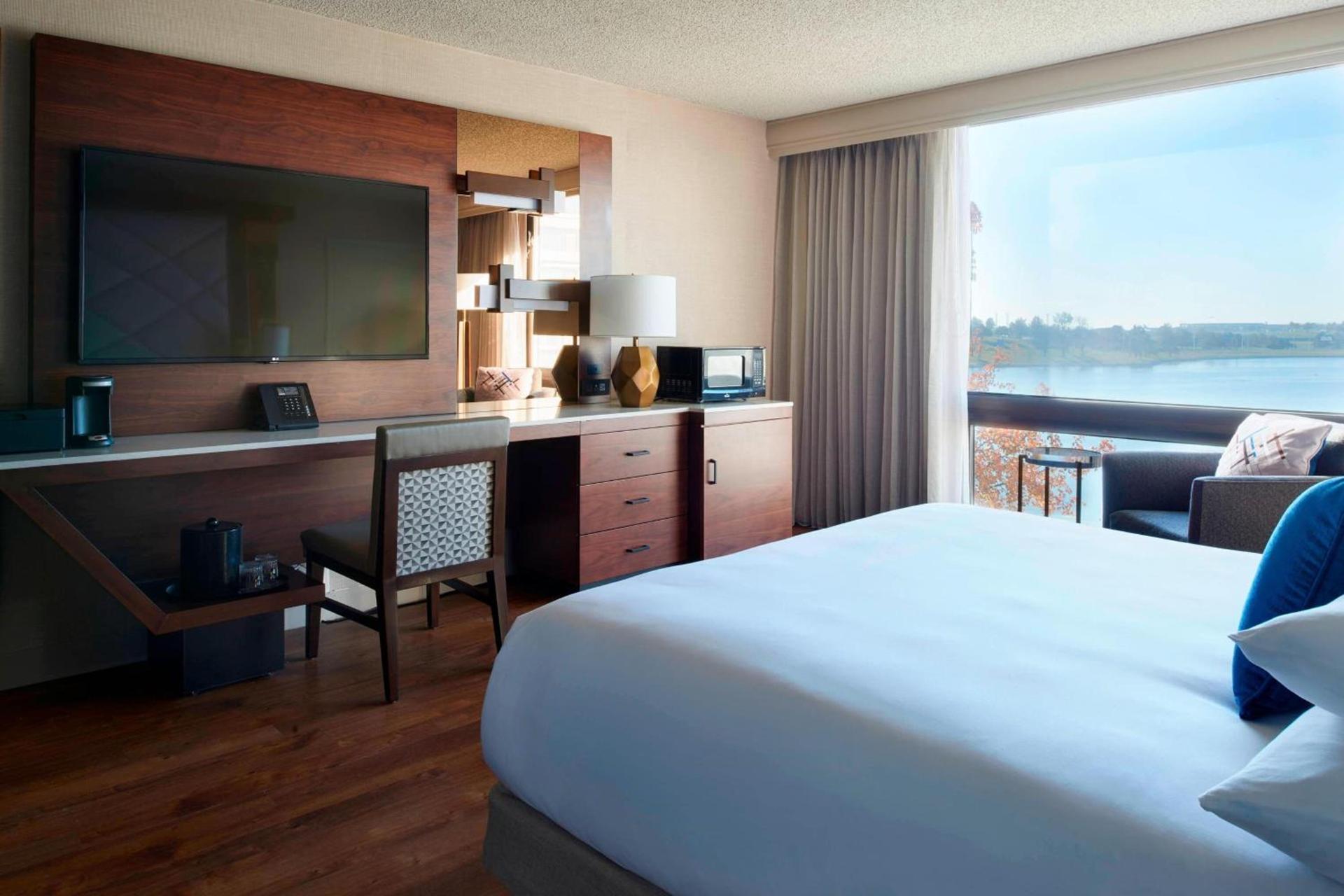 Kansas City Airport Marriott photo 13