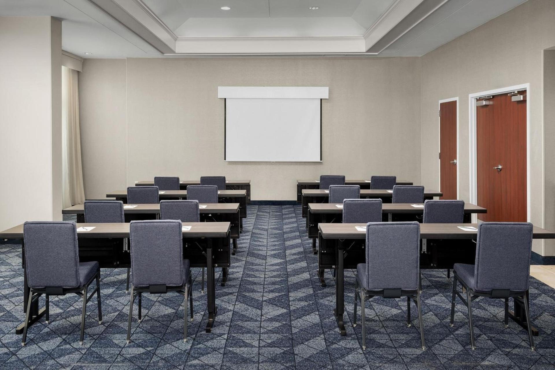 Courtyard by Marriott Virginia Beach Oceanfront North 37th Street photo 23