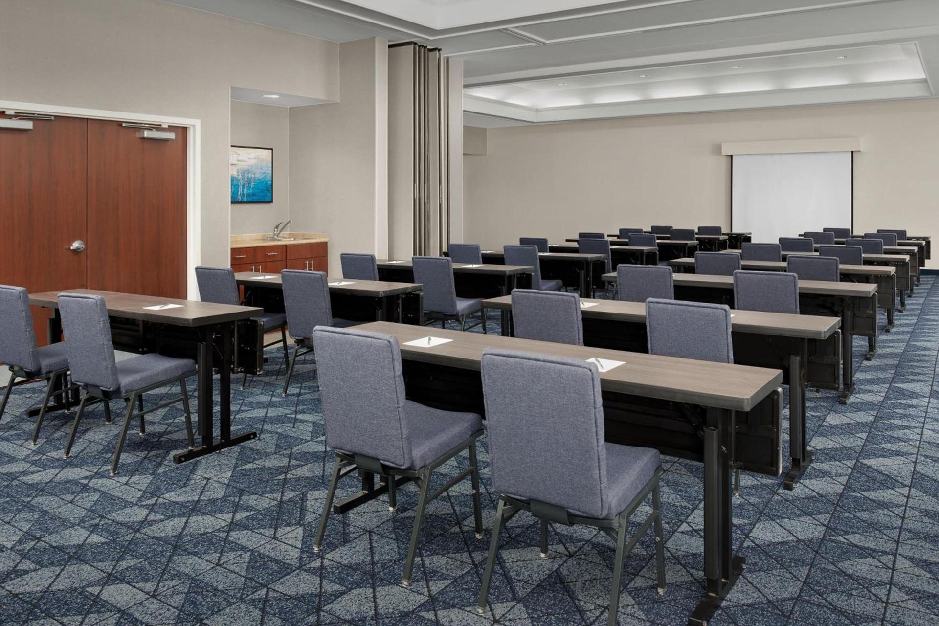 Courtyard by Marriott Virginia Beach Oceanfront North 37th Street photo 24