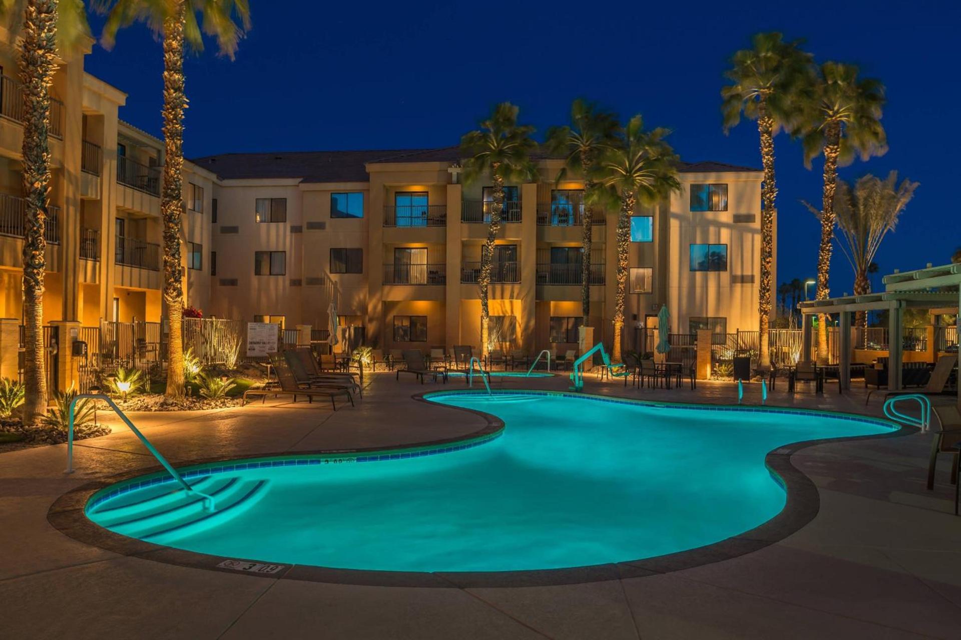Courtyard Palm Desert photo 37