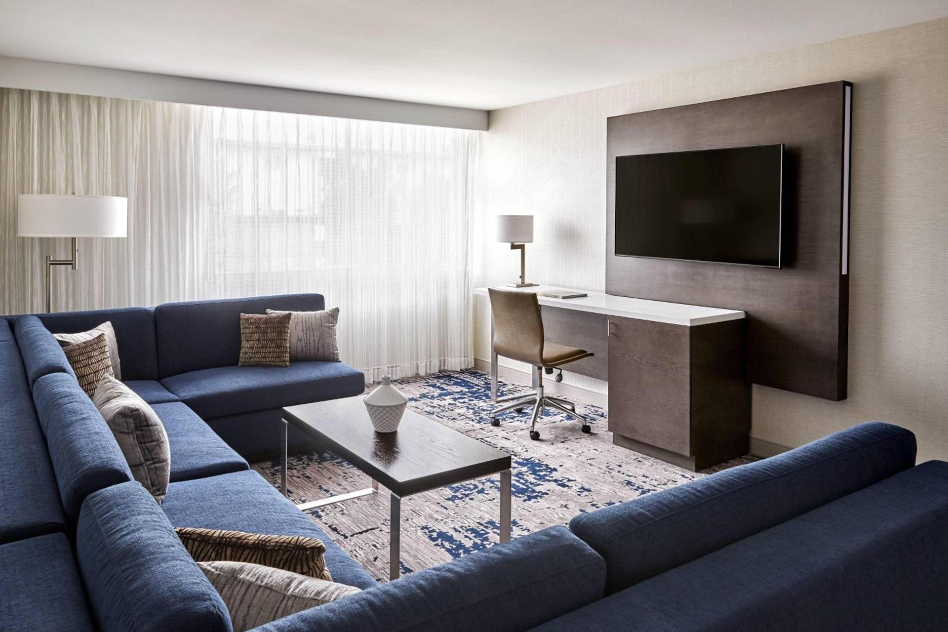 Ventura Beach Marriott photo 23