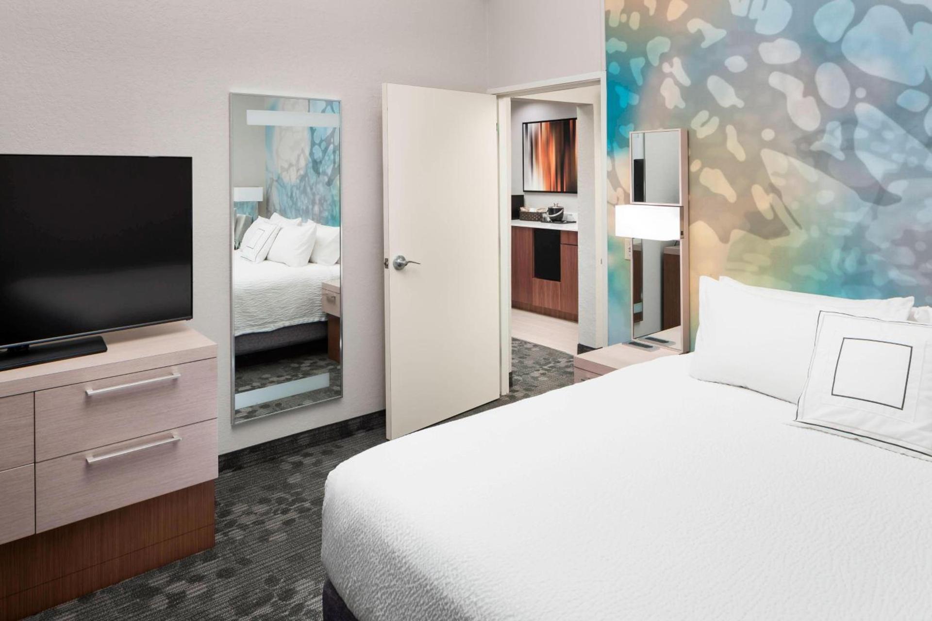 Courtyard by Marriott Pensacola photo 18