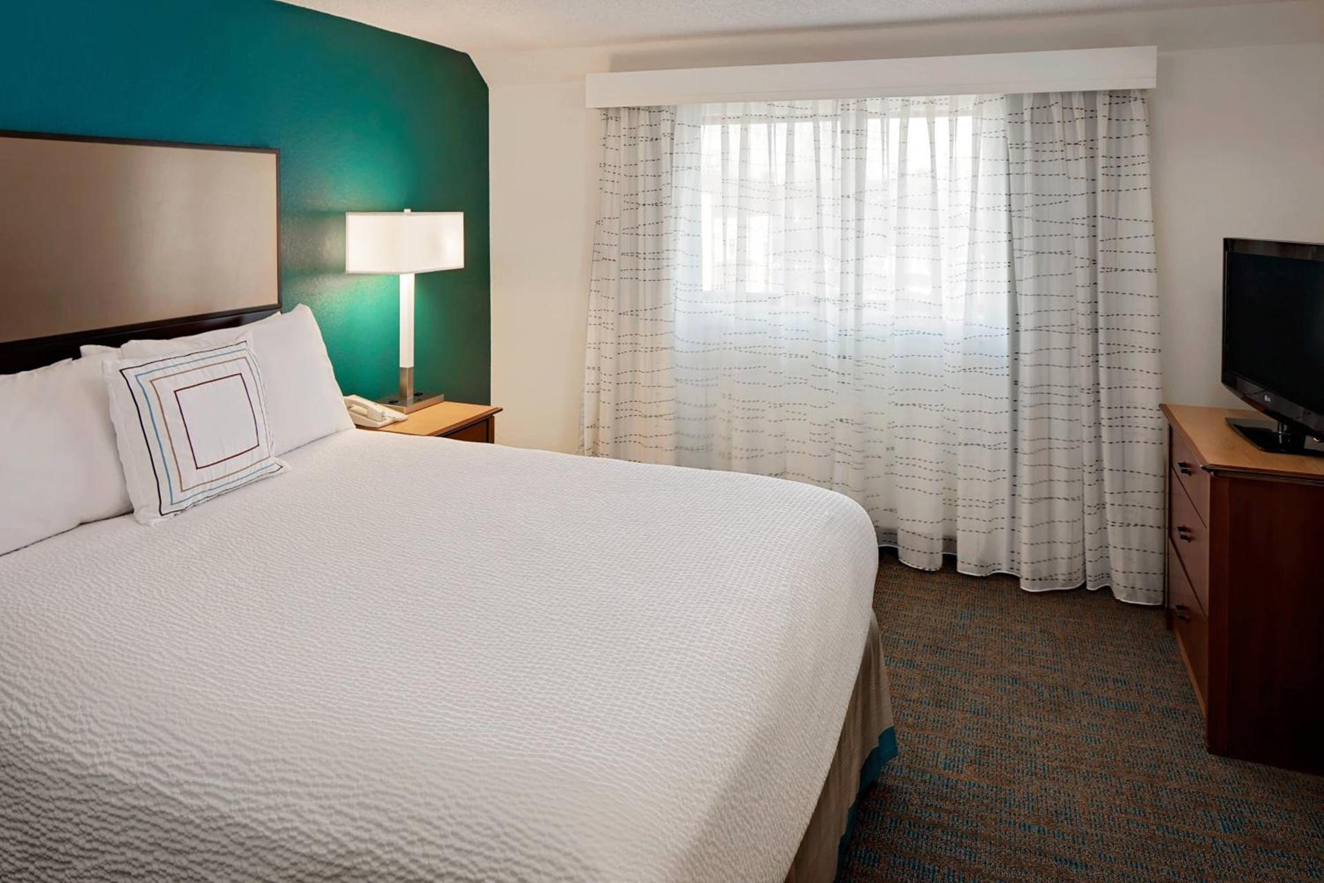 Residence Inn by Marriott Richmond West End photo 6