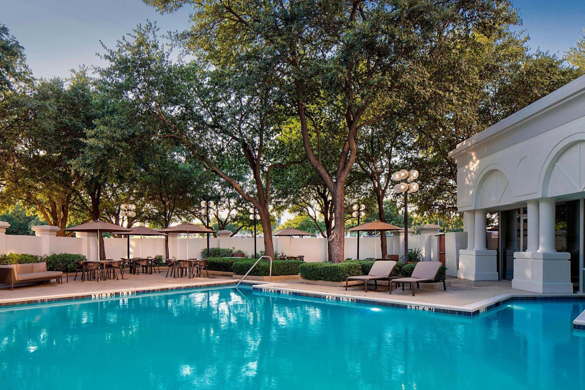 Sheraton Suites Market Center Dallas photo 29