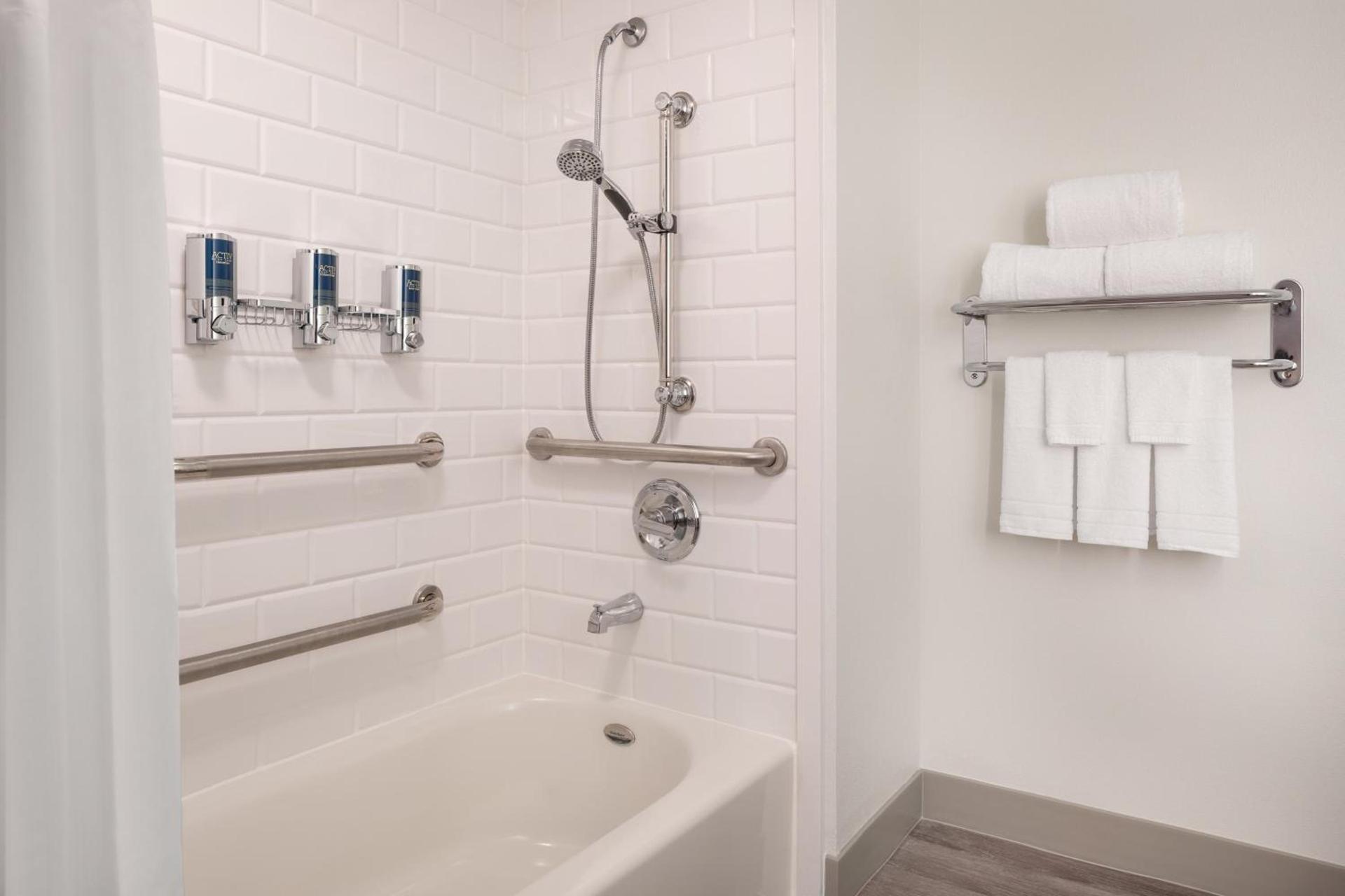 Four Points by Sheraton - San Francisco Airport photo 26