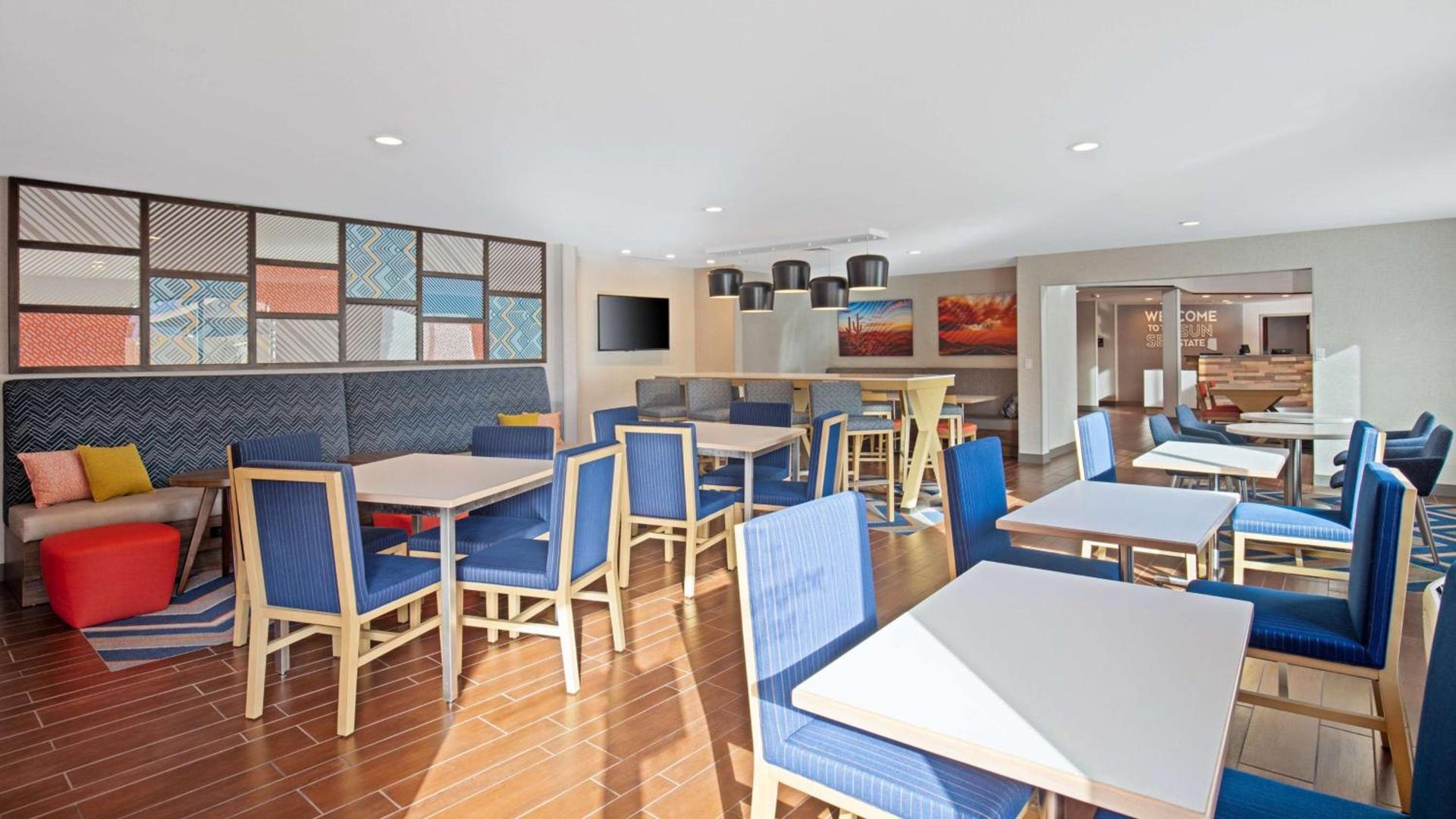 Hampton Inn Phoenix Airport North photo 15