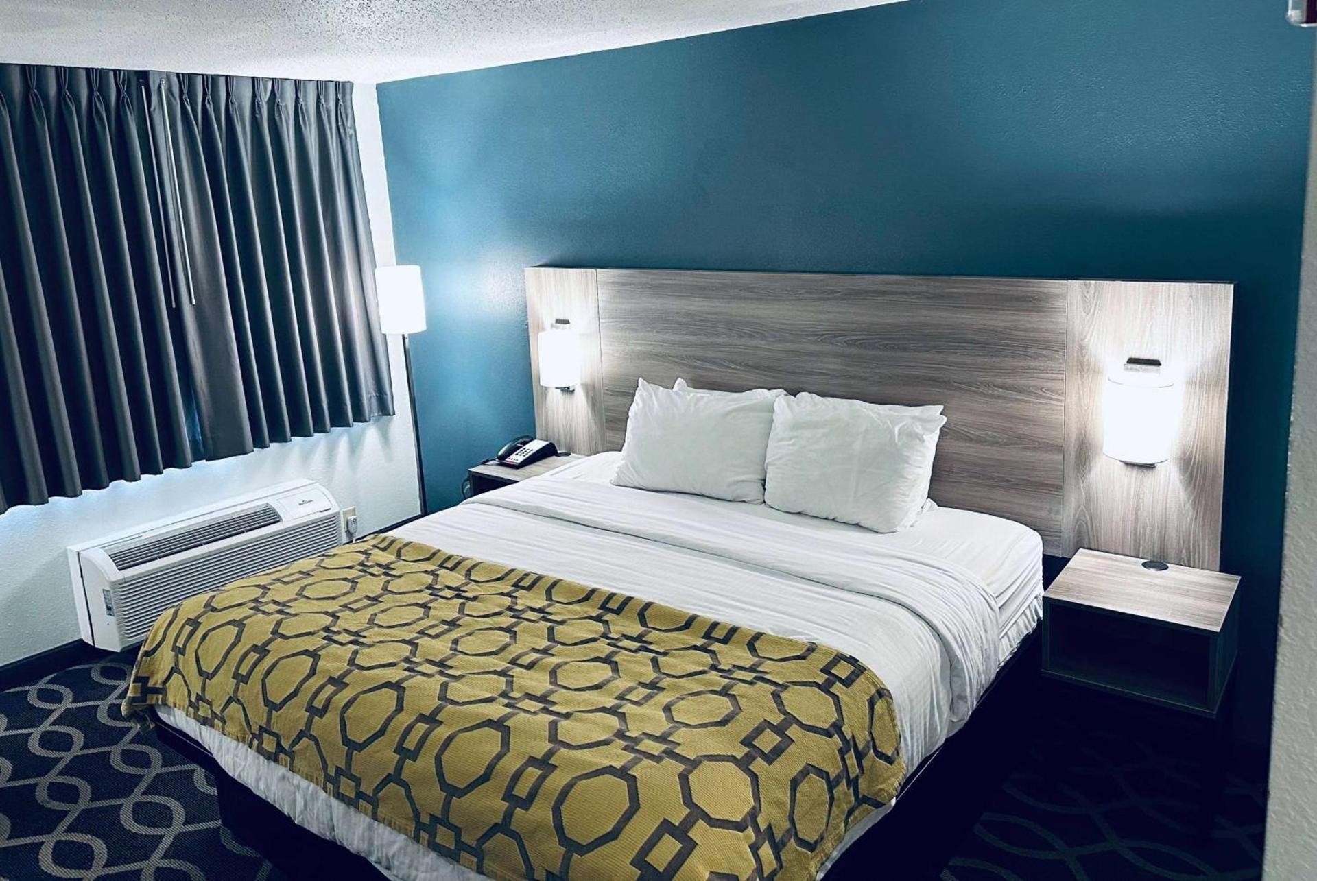Baymont by Wyndham Piqua photo 11