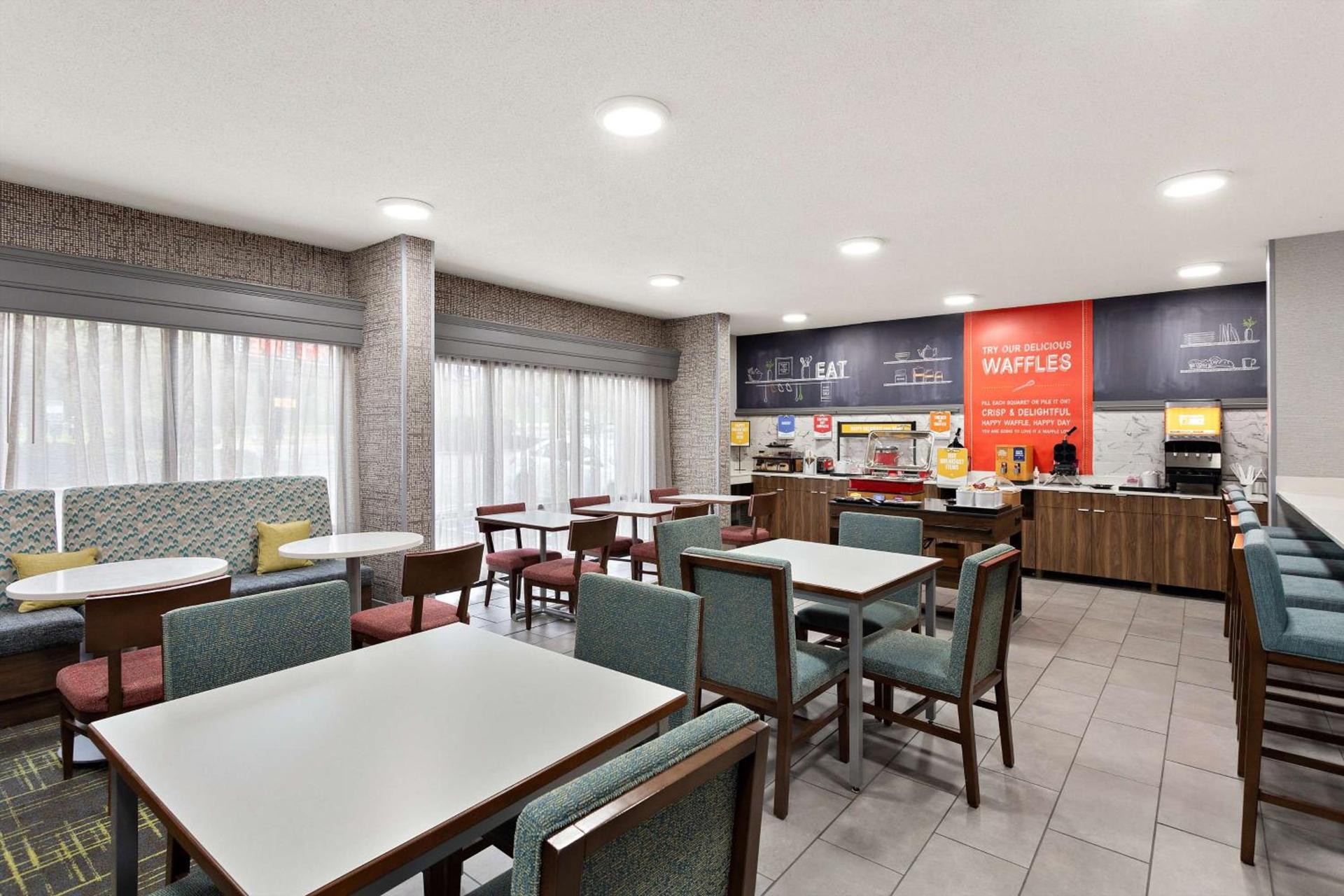 Hampton Inn Bridgeport/Clarksburg photo 10