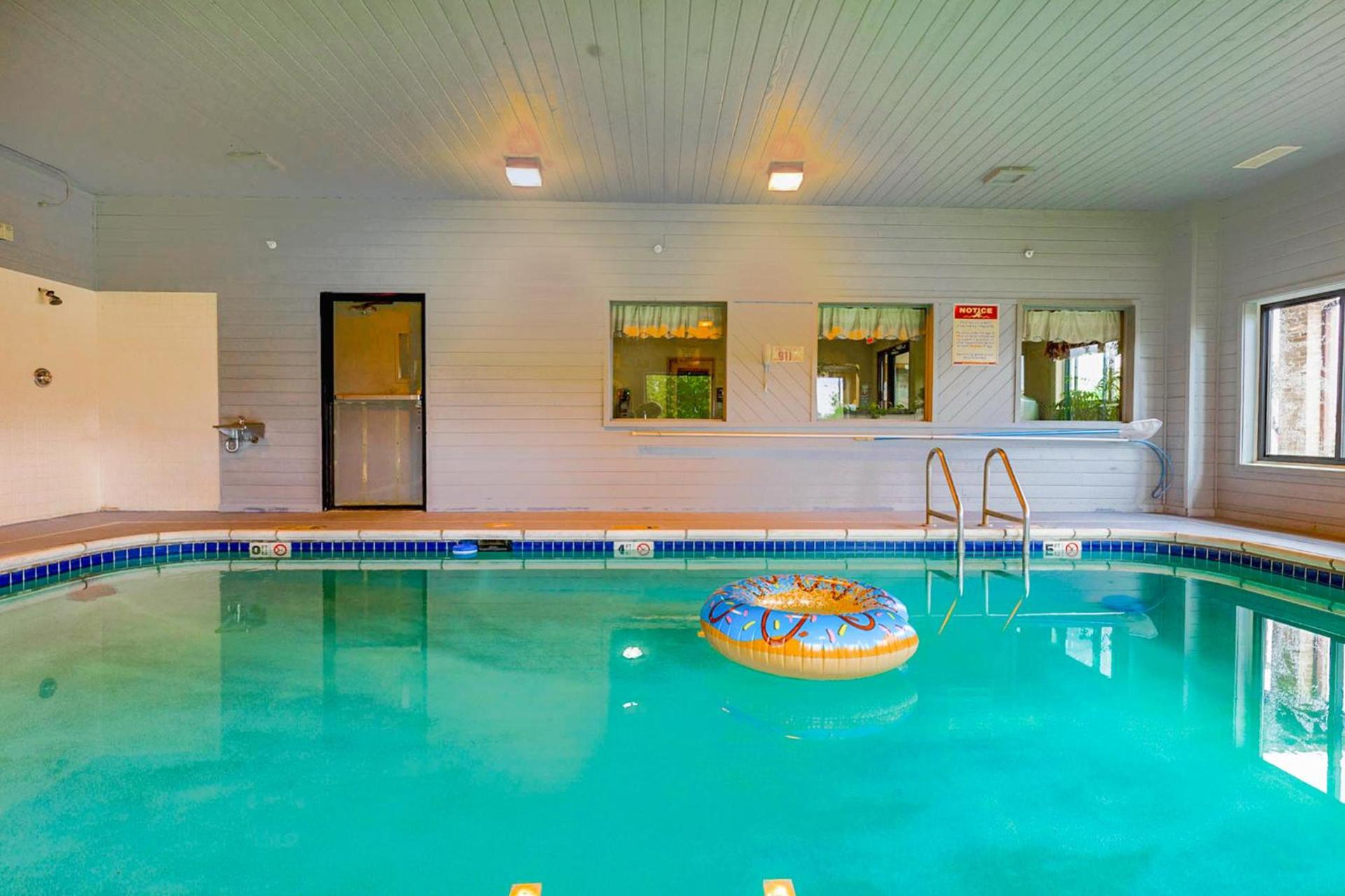 Super Rest Inn photo 15