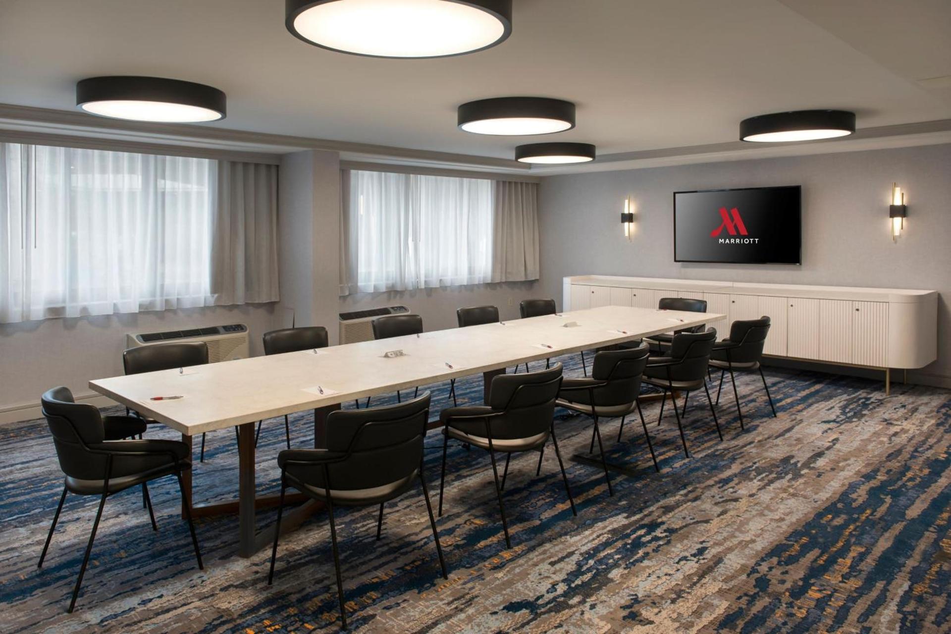 Long Island Marriott Hotel photo 33