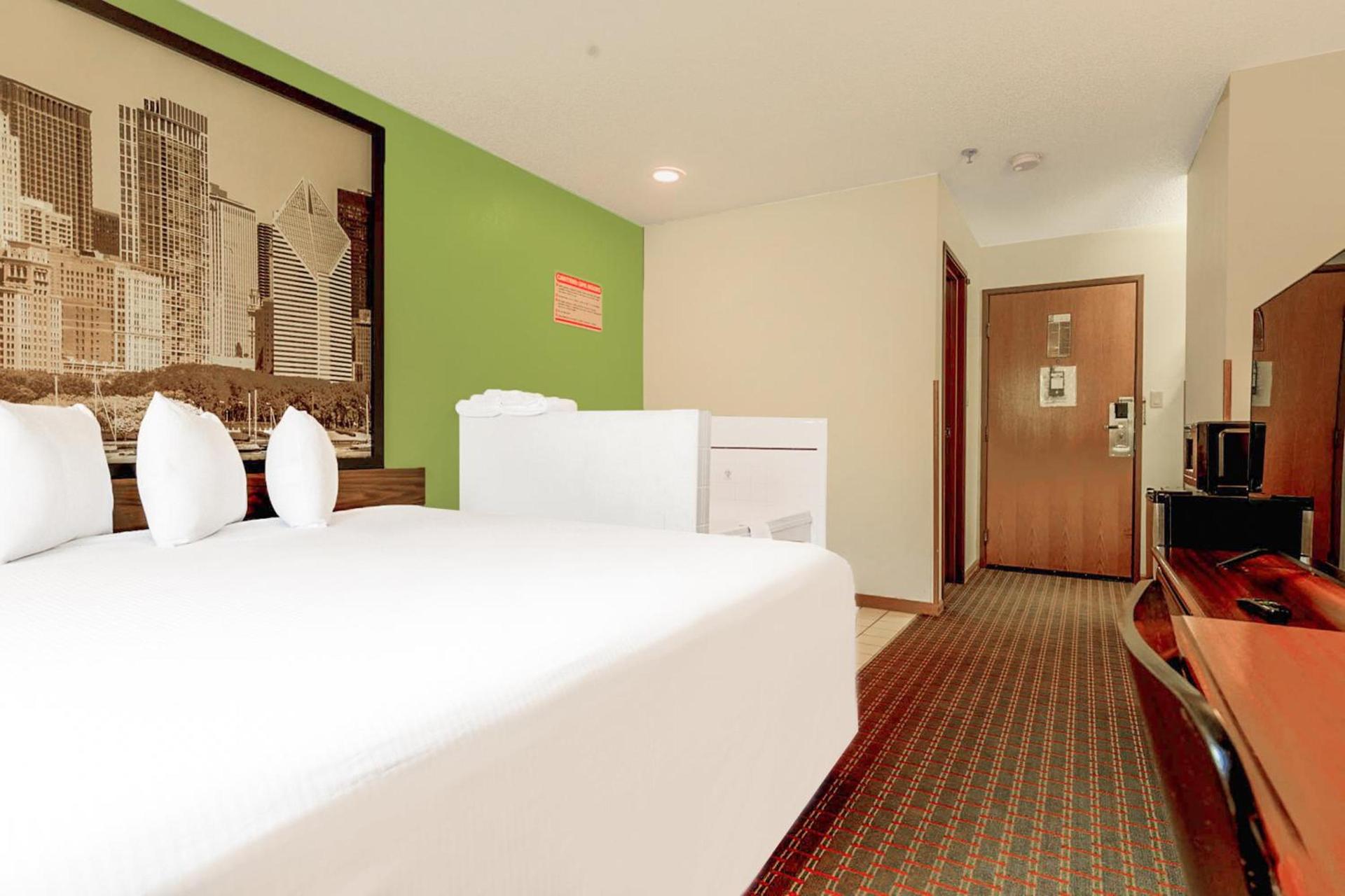 Super Rest Inn photo 52