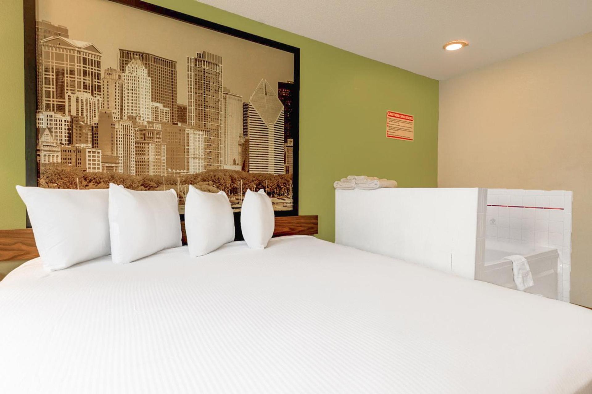Super Rest Inn photo 53