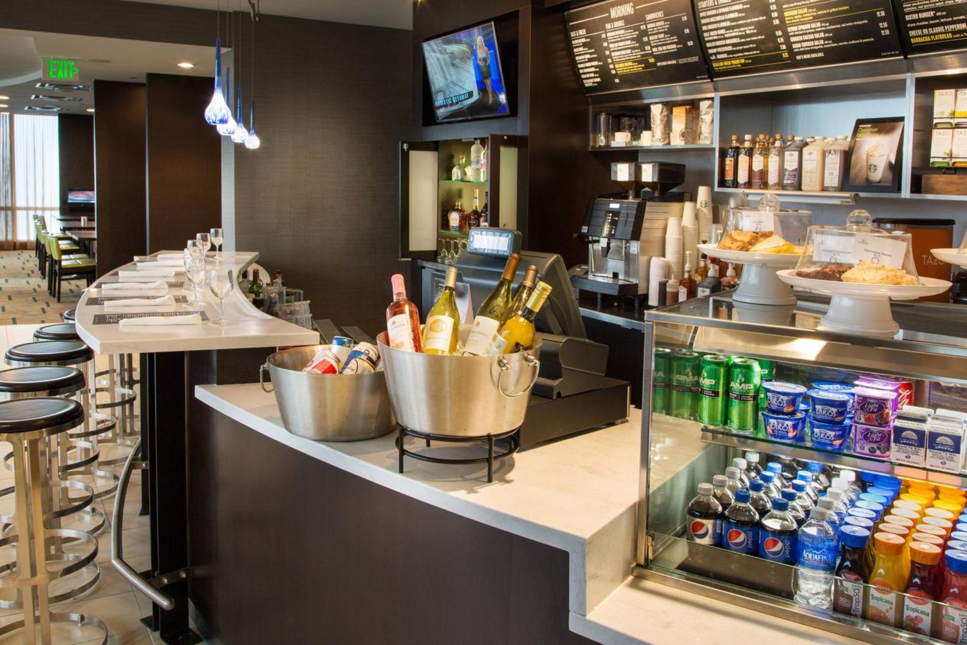 Courtyard by Marriott Oceanside Fort Lauderdale Beach photo 49