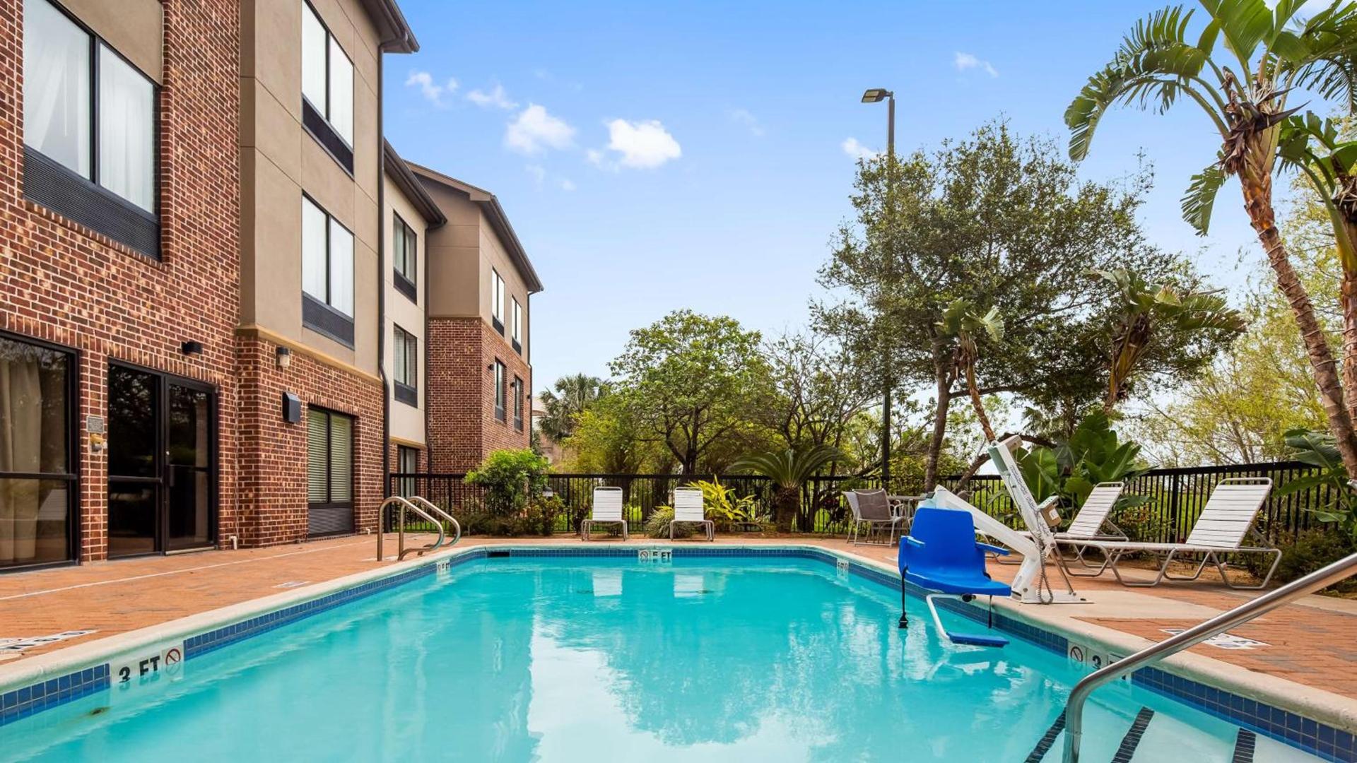 Best Western Town Center Inn photo 2