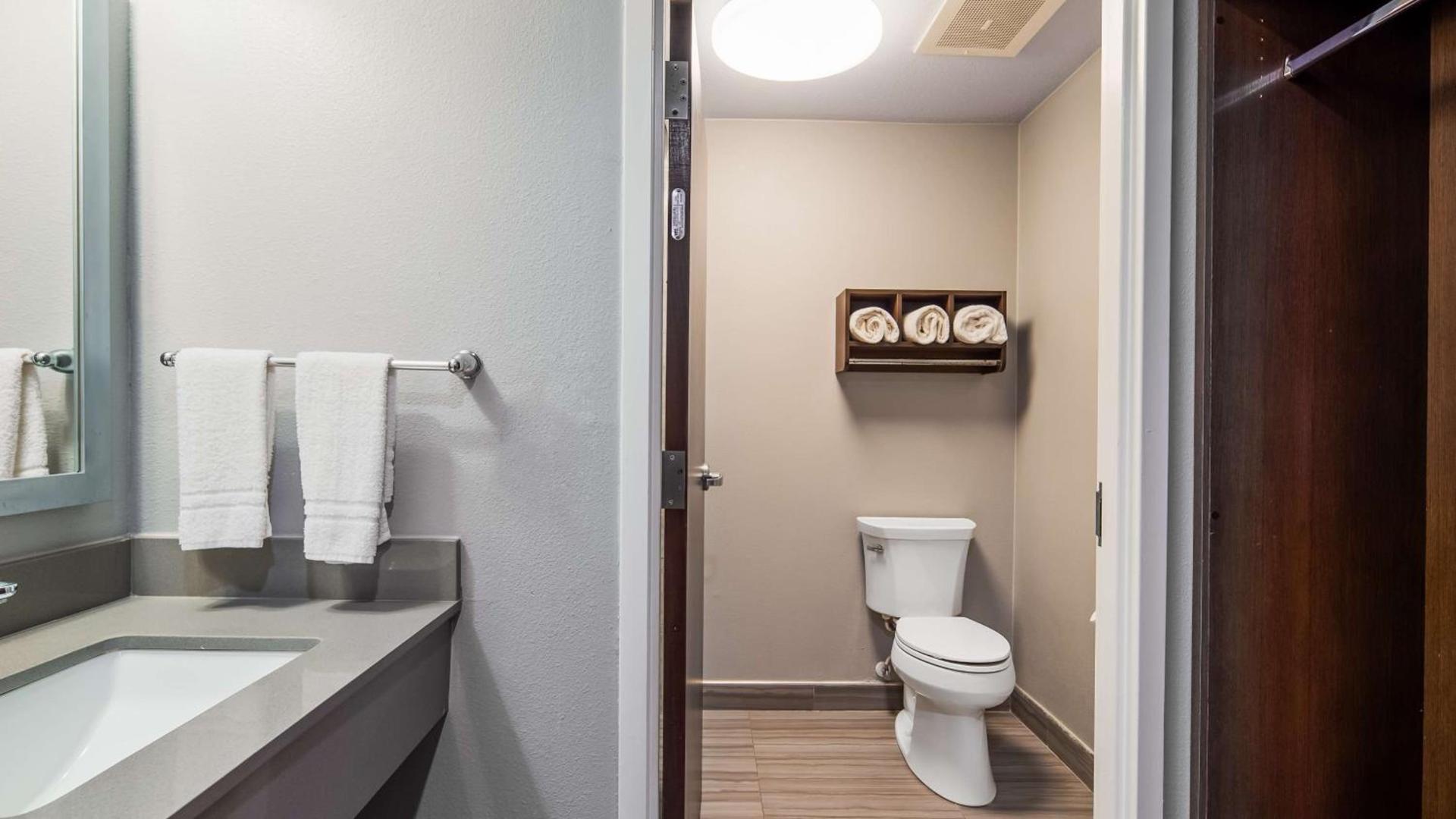 Best Western Town Center Inn photo 20