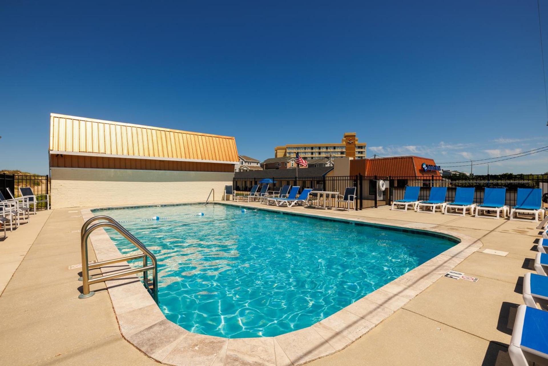 Dolphin Oceanfront Motel - Nags Head photo 39