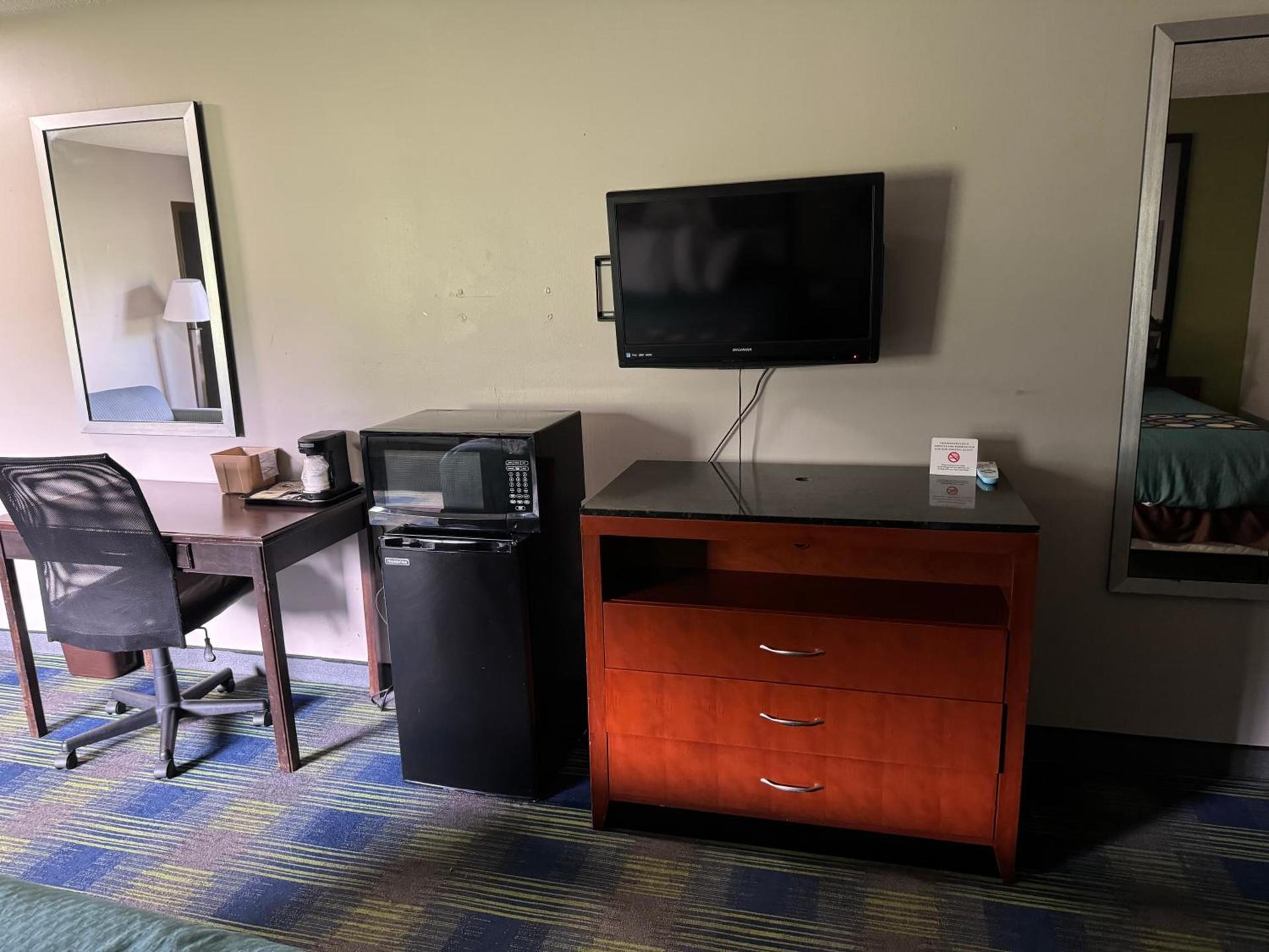 South Ridge Inn photo 10
