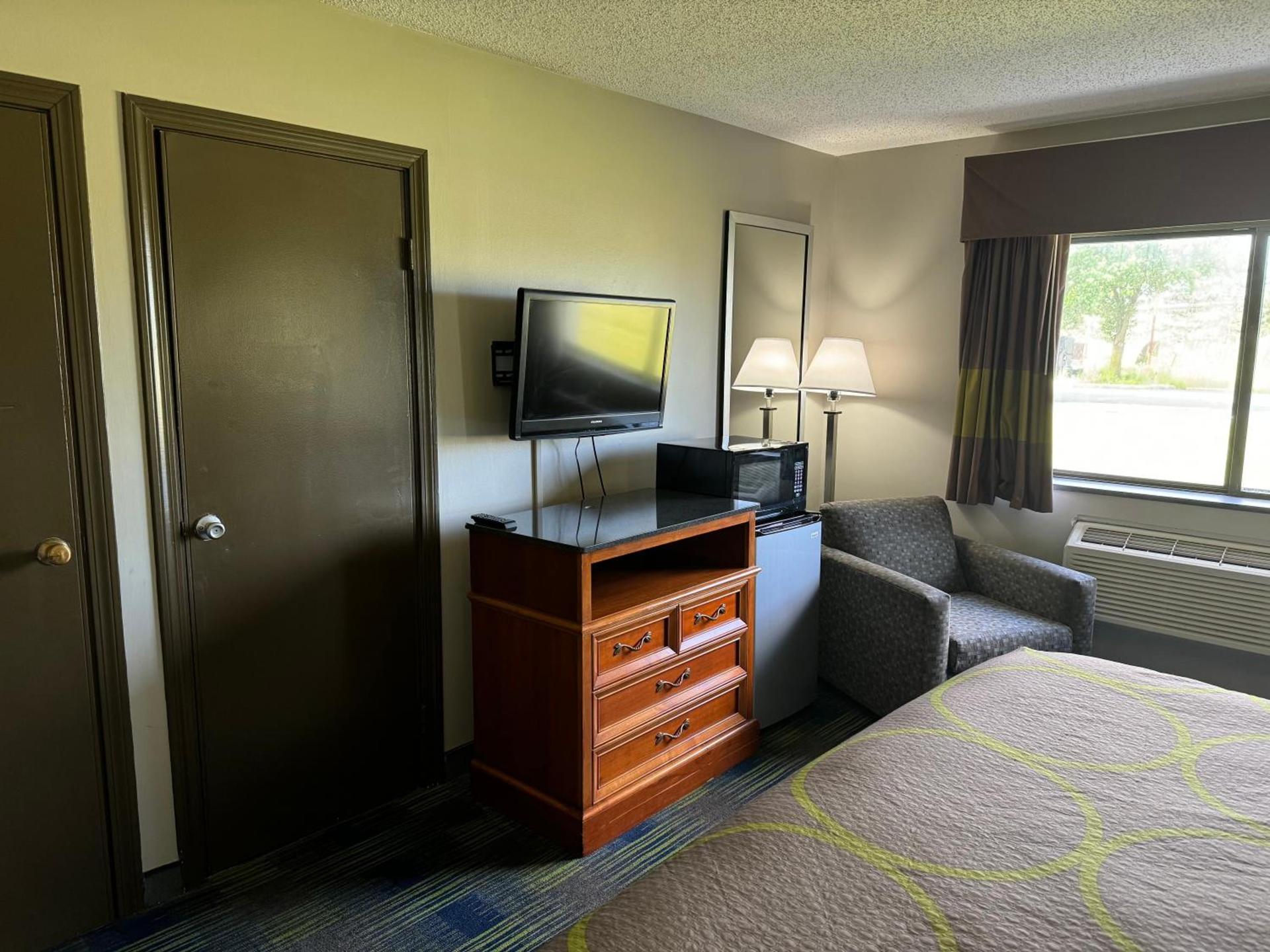 South Ridge Inn photo 7