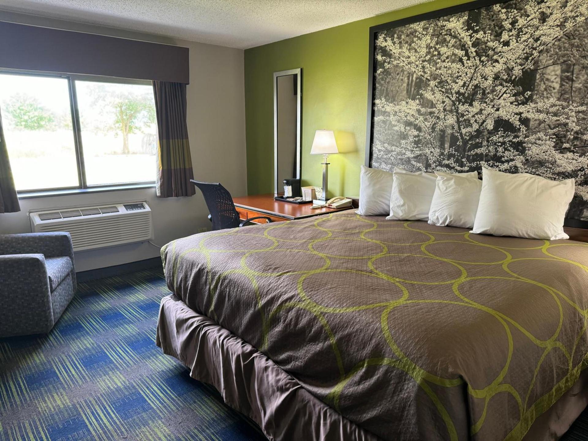 South Ridge Inn photo 15