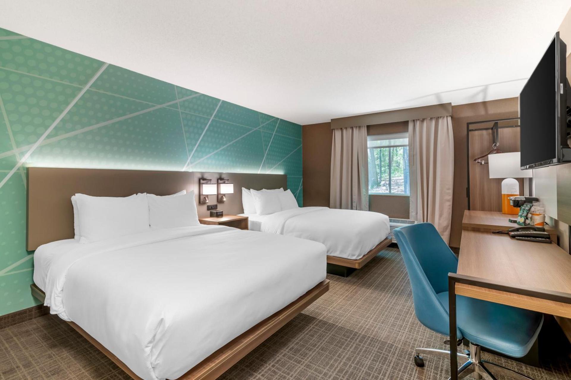 Comfort Inn & Suites Saratoga Springs photo 54