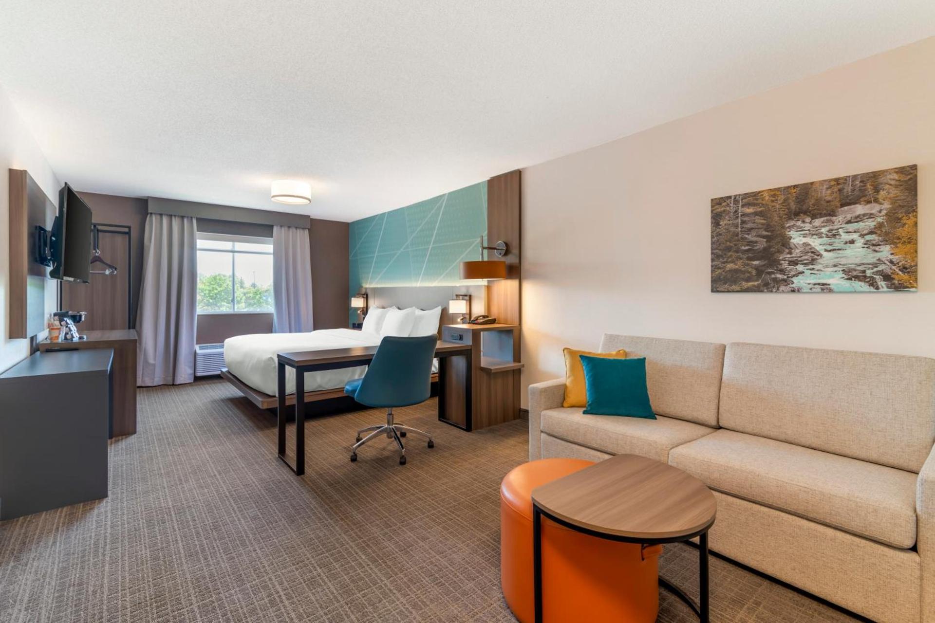 Comfort Inn & Suites Saratoga Springs photo 58
