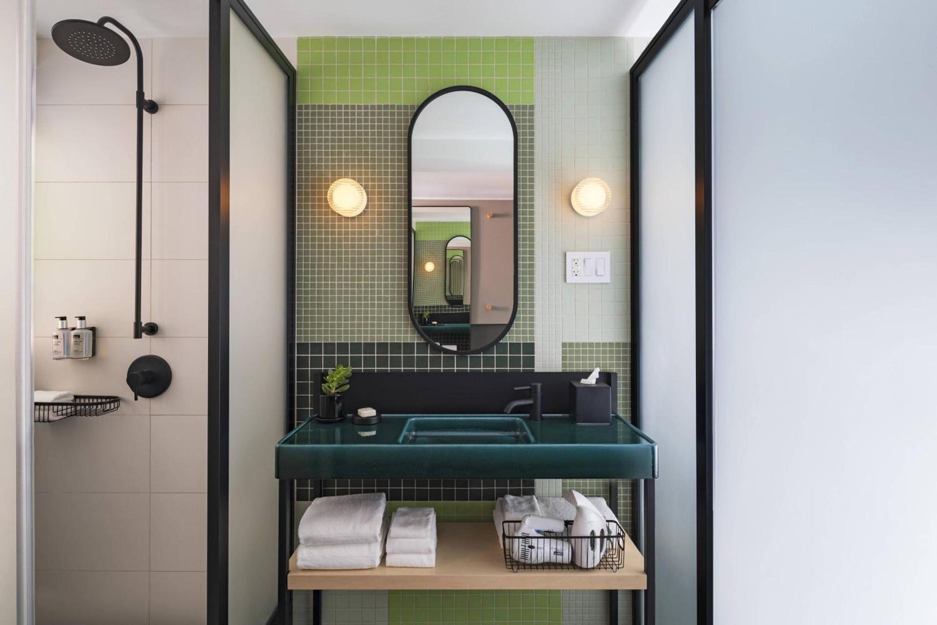 Moxy NYC East Village photo 27