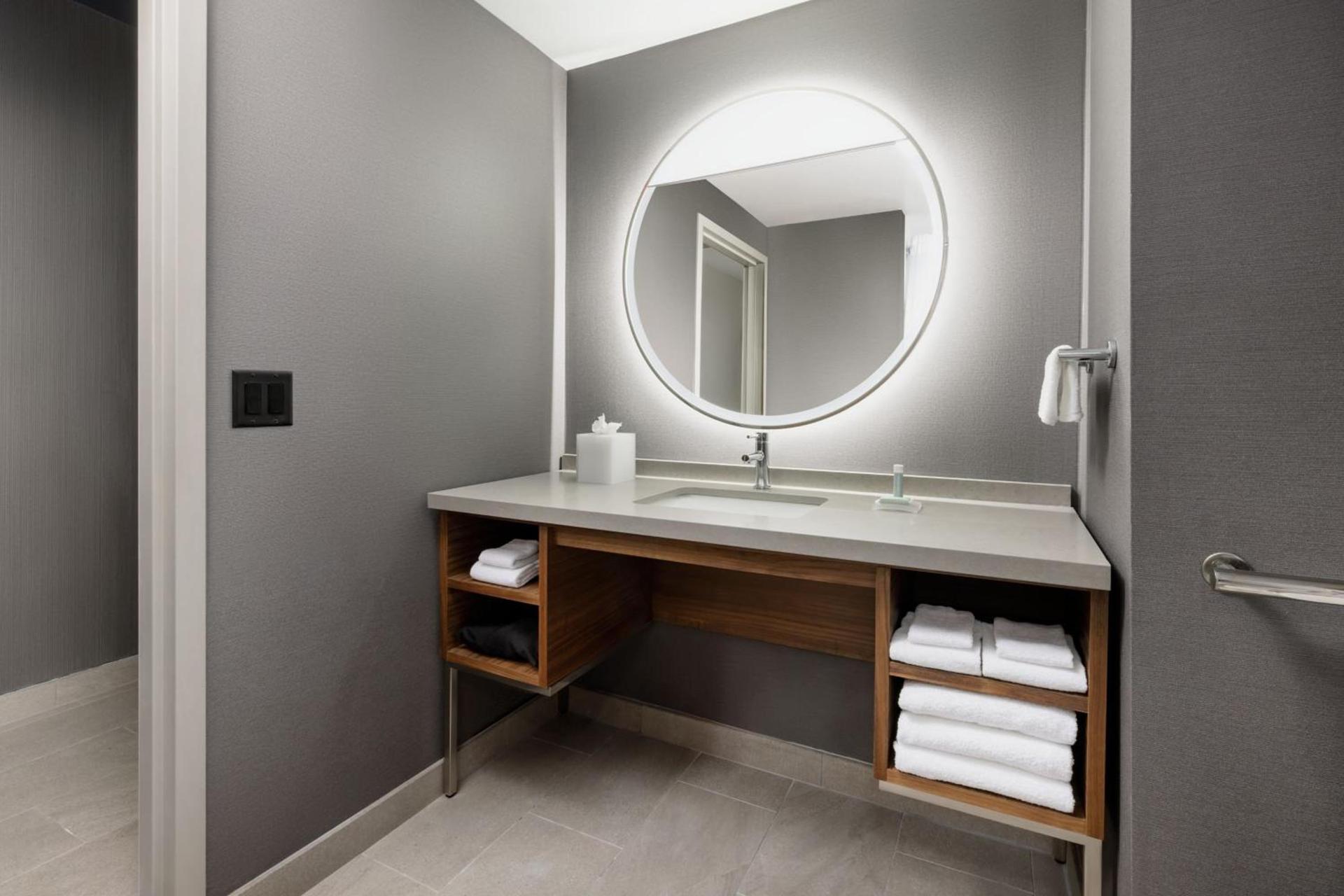 Courtyard by Marriott New Castle photo 10