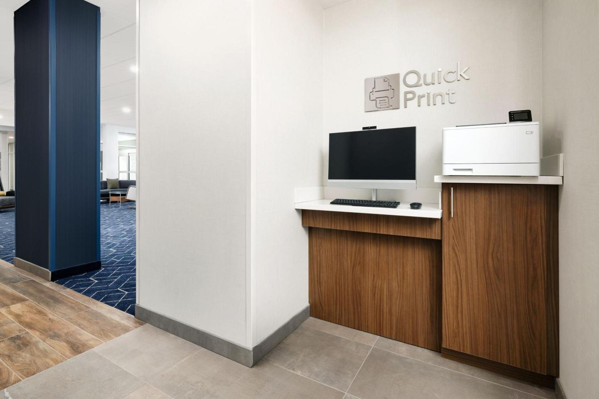 Courtyard by Marriott New Castle photo 17