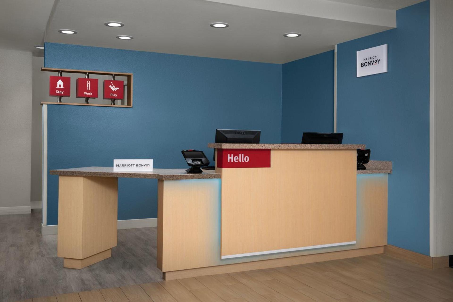 TownePlace Suites Dallas DeSoto photo 3