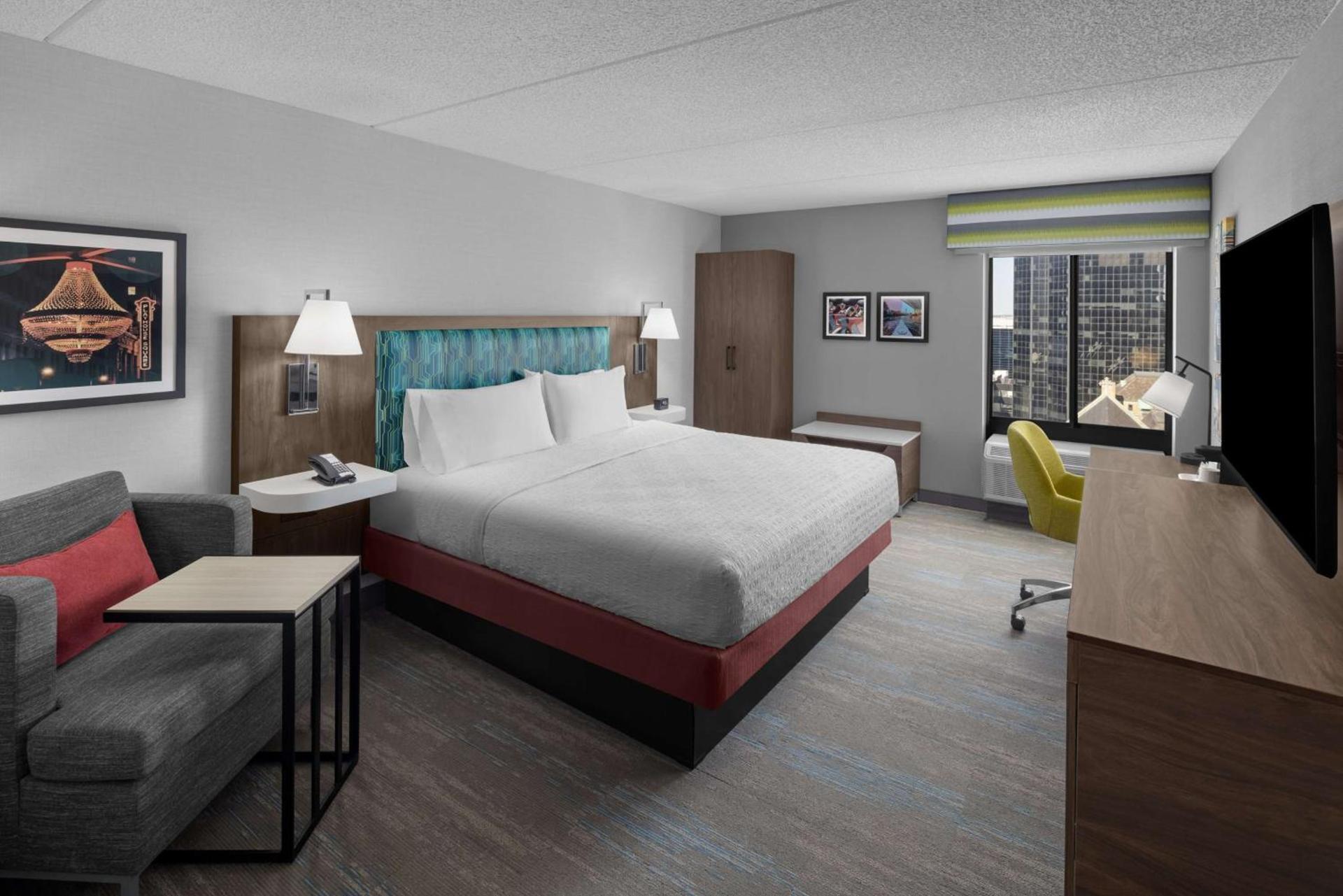 Hampton Inn Cleveland-Downtown photo 16