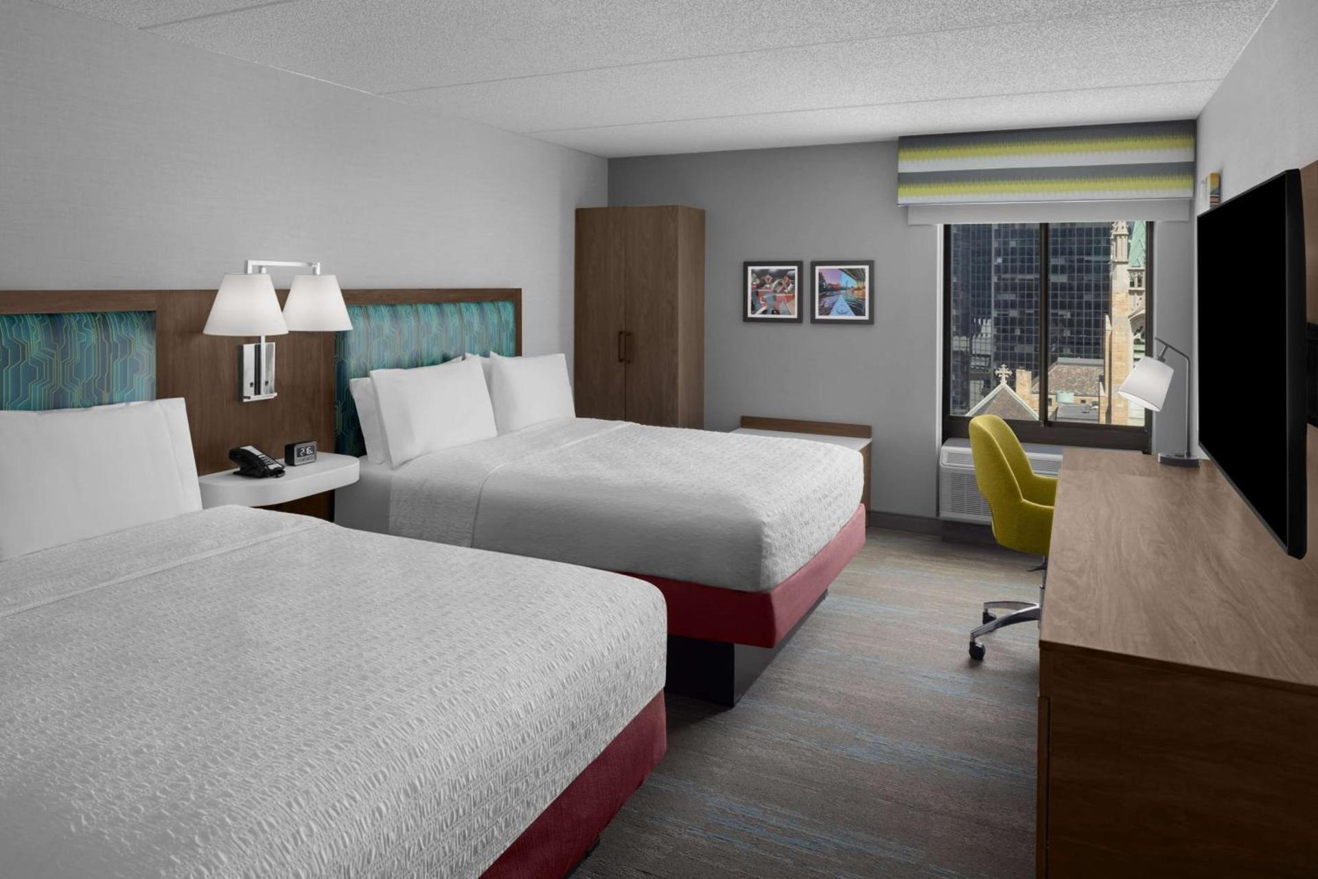 Hampton Inn Cleveland-Downtown photo 21