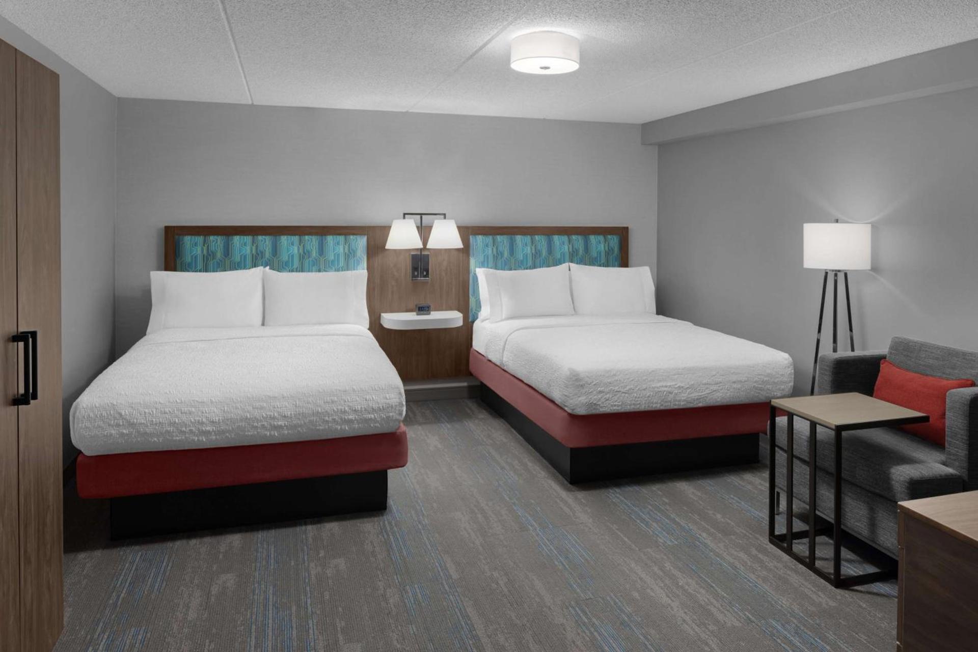 Hampton Inn Cleveland-Downtown photo 29