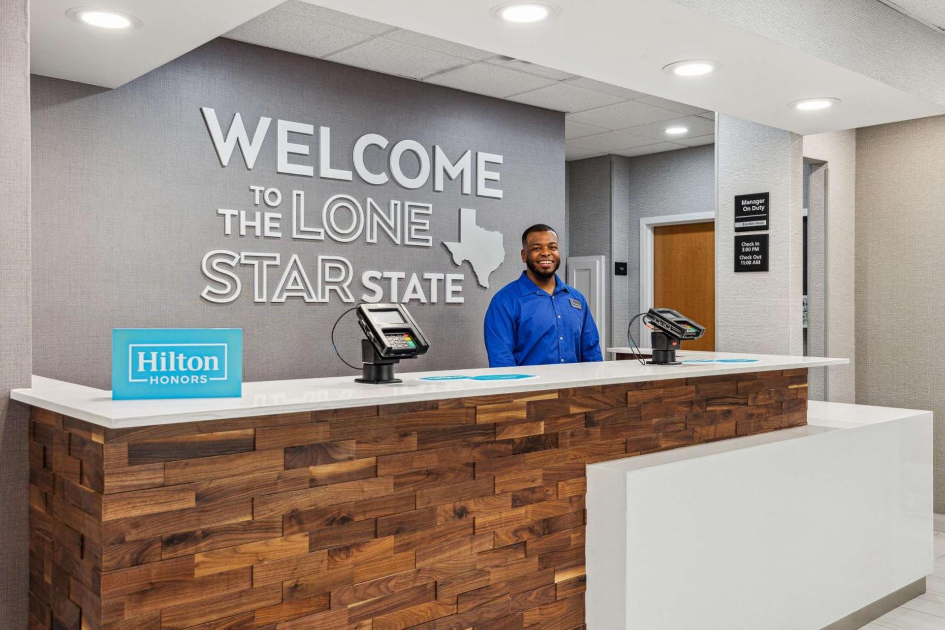 Hampton Inn - Houston/Brookhollow photo 4